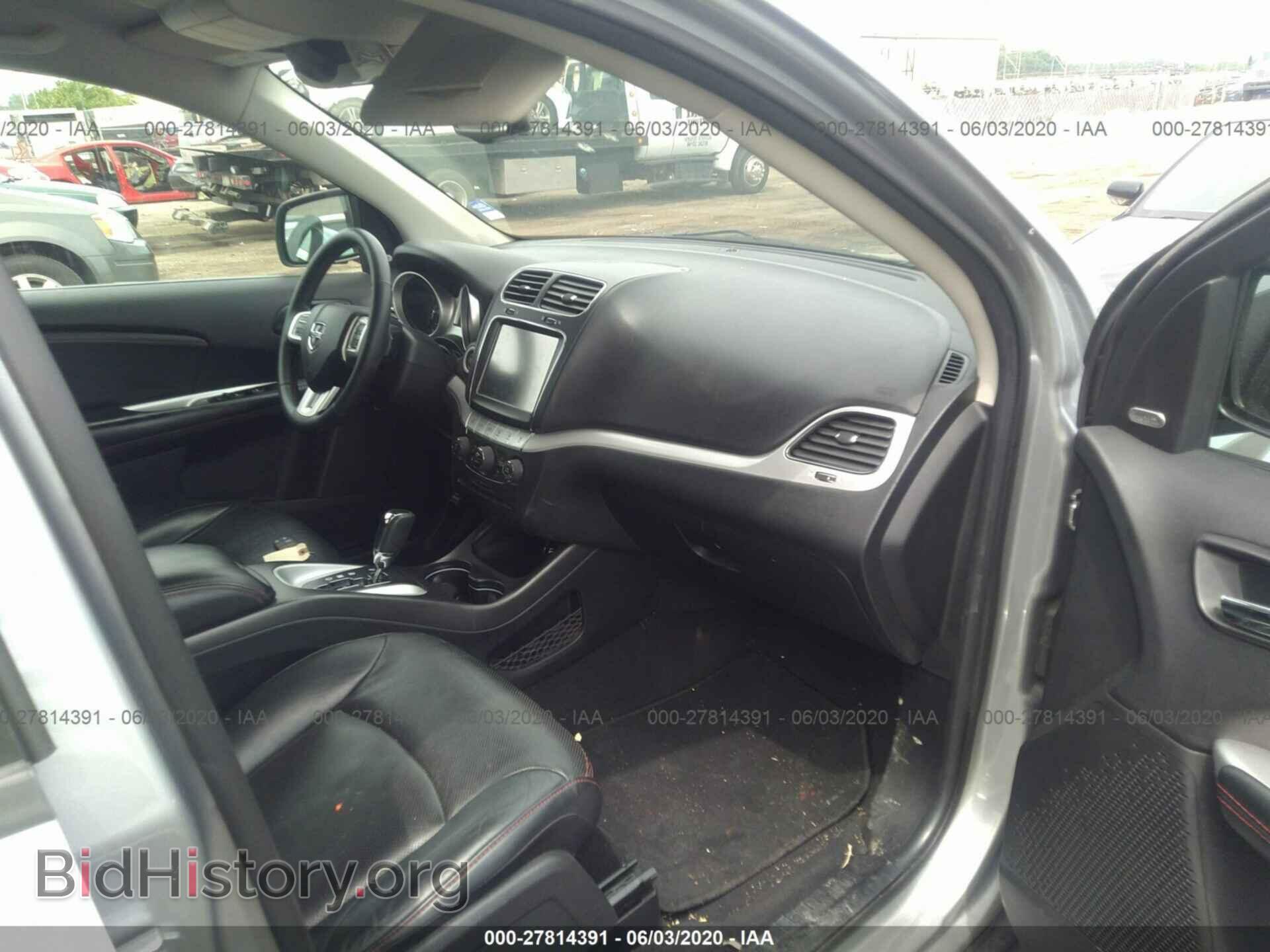 2018 DODGE JOURNEY - VIN: 3C4PDCEG1JT335914 - Фото 5