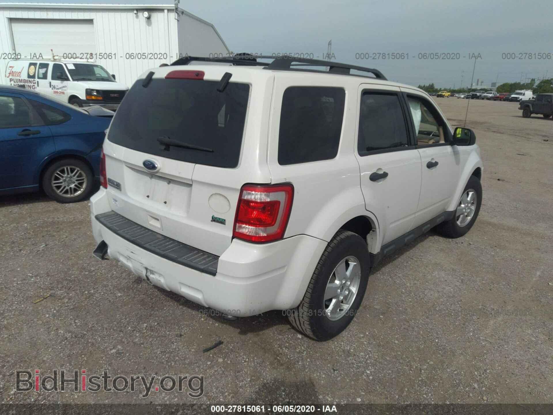 2011 FORD ESCAPE - VIN: 1FMCU0DG2BKA05065 - Photo 4