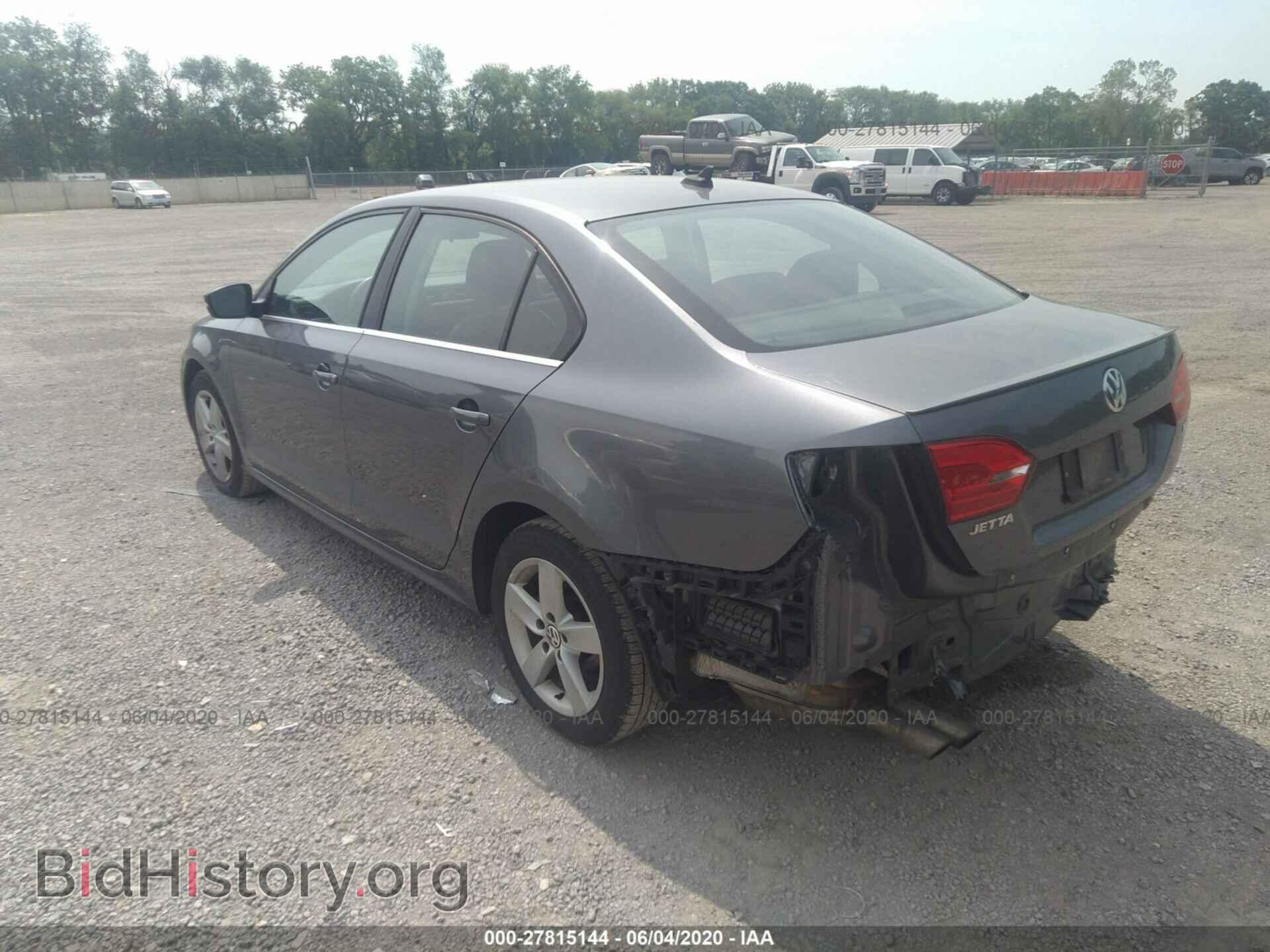 2014 VOLKSWAGEN JETTA SEDAN - VIN: 3VW3L7AJ7EM383473 - Фото 3