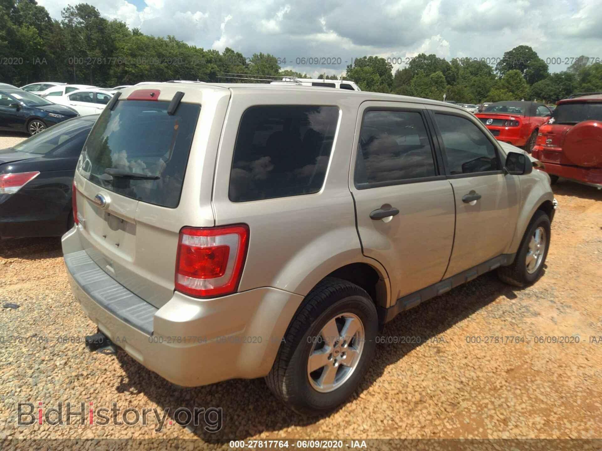 2011 FORD ESCAPE - VIN: 1FMCU0C76BKC02239 - Фото 4