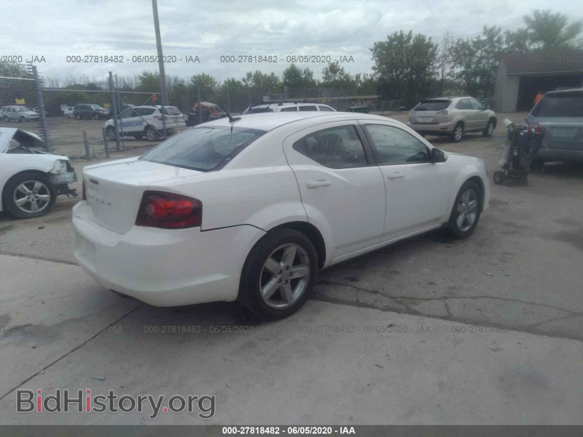 2011 DODGE AVENGER - VIN: 1B3BD2FB3BN523697 - Photo 4