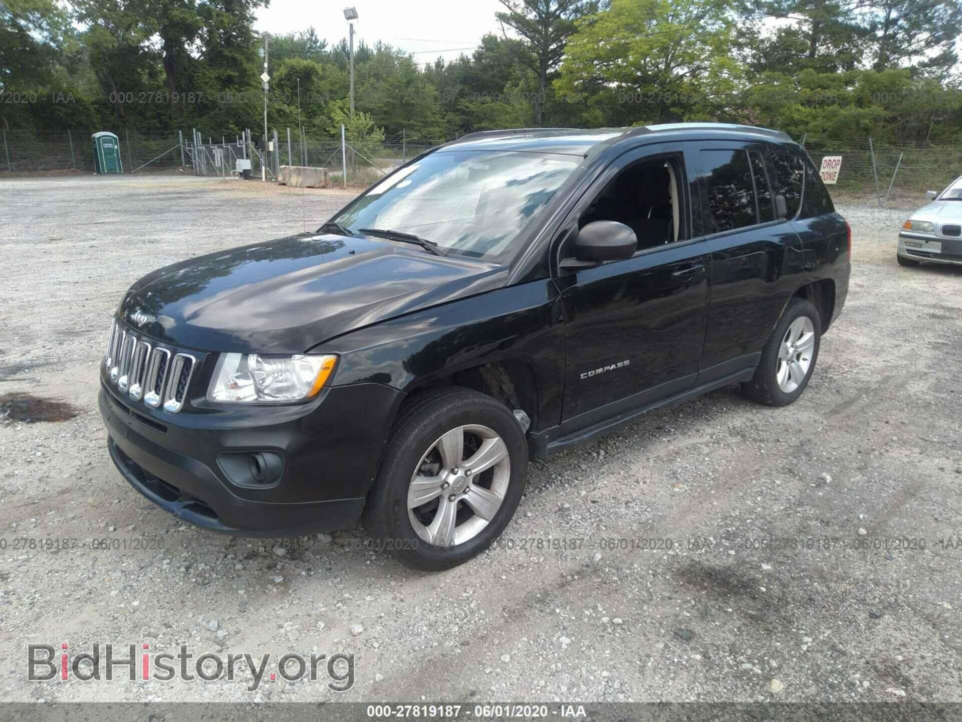 2012 JEEP COMPASS - VIN: 1C4NJCBA7CD660298 - Photo 2