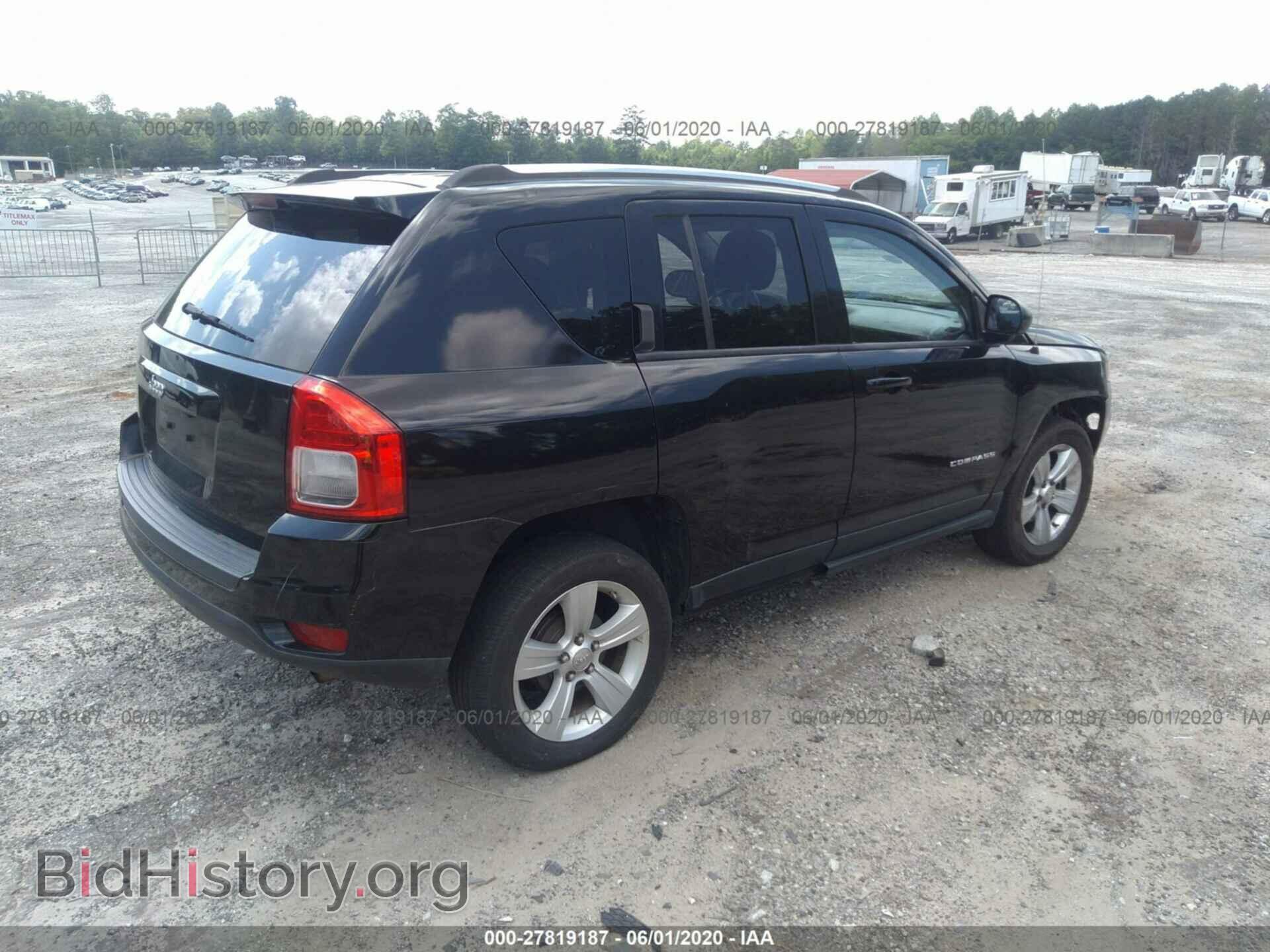 2012 JEEP COMPASS - VIN: 1C4NJCBA7CD660298 - Photo 4
