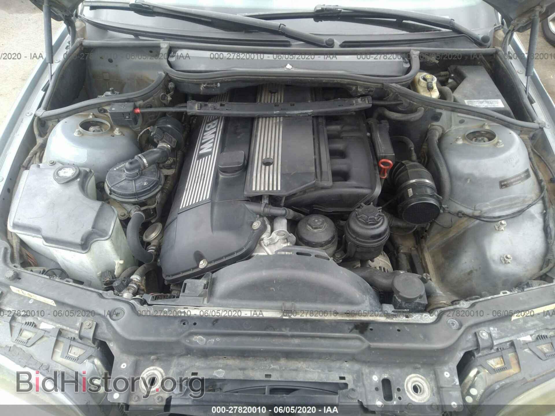2004 BMW 330 - VIN: WBAEV53404KM38463 - Фото 10