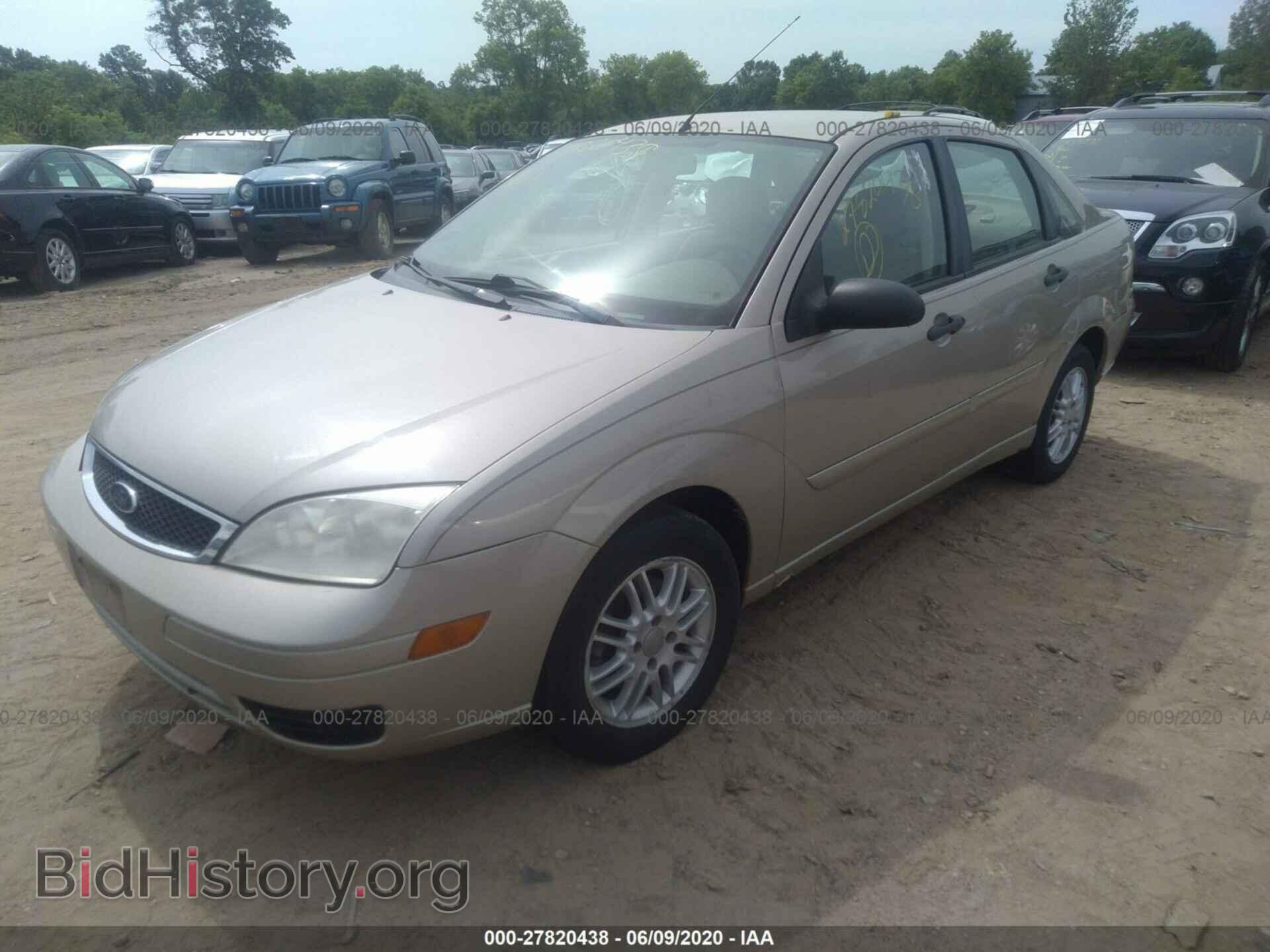 2007 FORD FOCUS - VIN: 1FAFP34N57W127935 - Фото 2