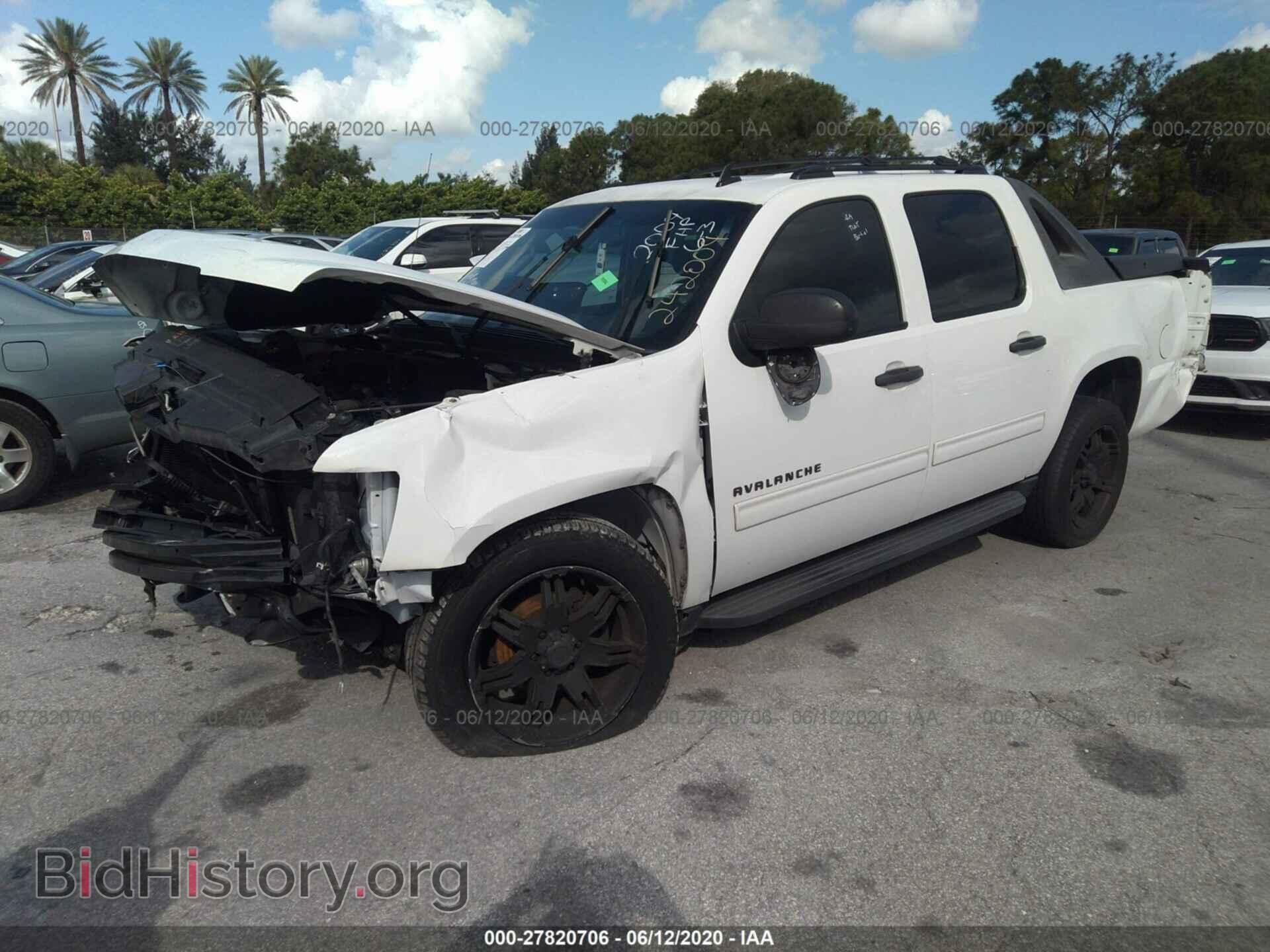 2012 CHEVROLET AVALANCHE - VIN: 3GNMCFE05CG242004 - Фото 2