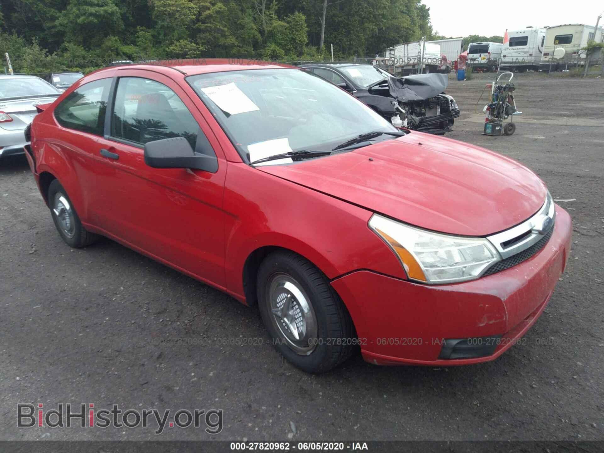 Photo 1FAHP32N48W241888 - FORD FOCUS 2008