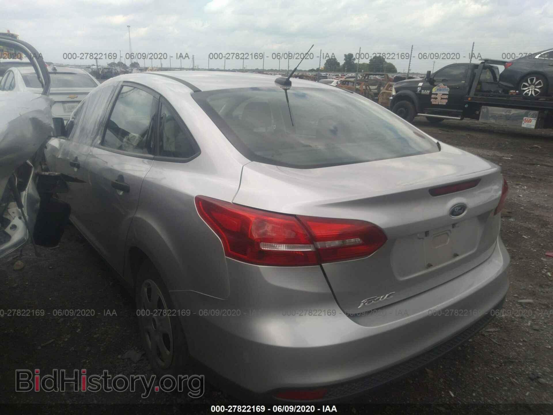2017 FORD FOCUS - VIN: 1FADP3E29HL266240 - Фото 3