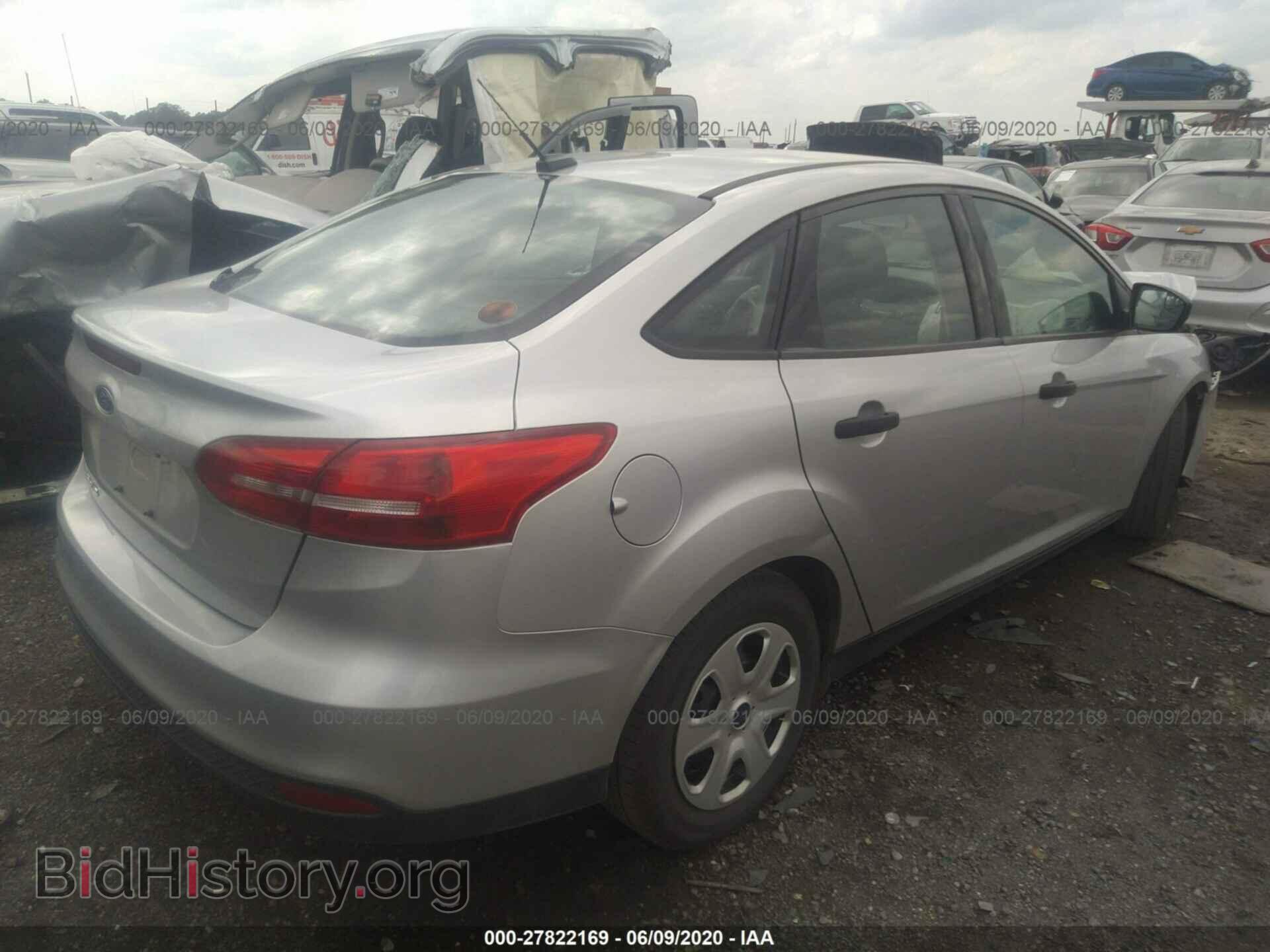 2017 FORD FOCUS - VIN: 1FADP3E29HL266240 - Фото 4