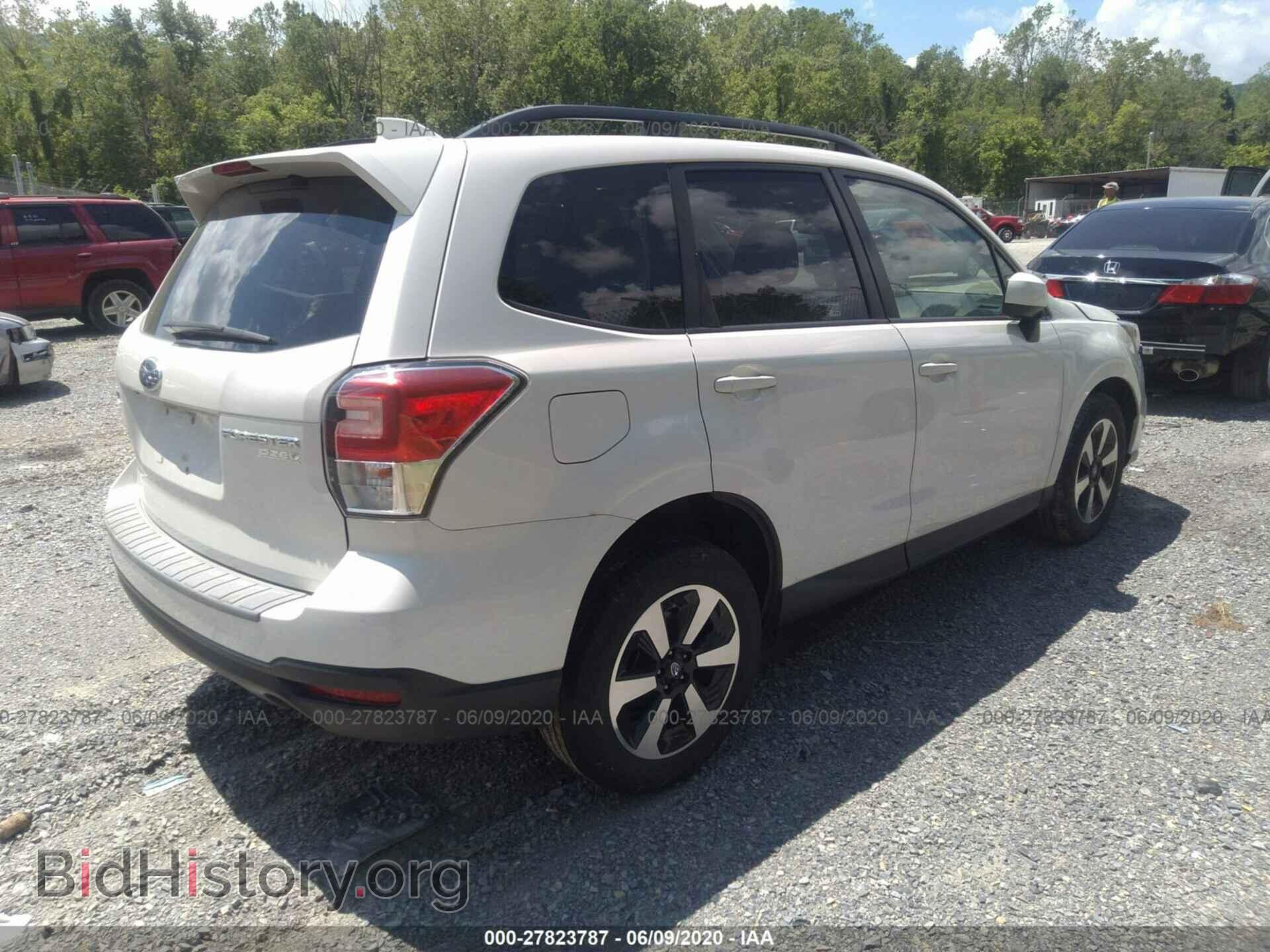 2017 SUBARU FORESTER - VIN: JF2SJAEC0HH579942 - Фото 4