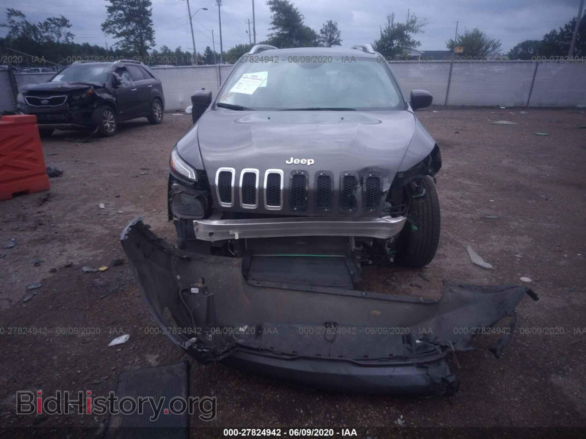 2018 JEEP CHEROKEE - VIN: 1C4PJLLB9JD557753 - Фото 6