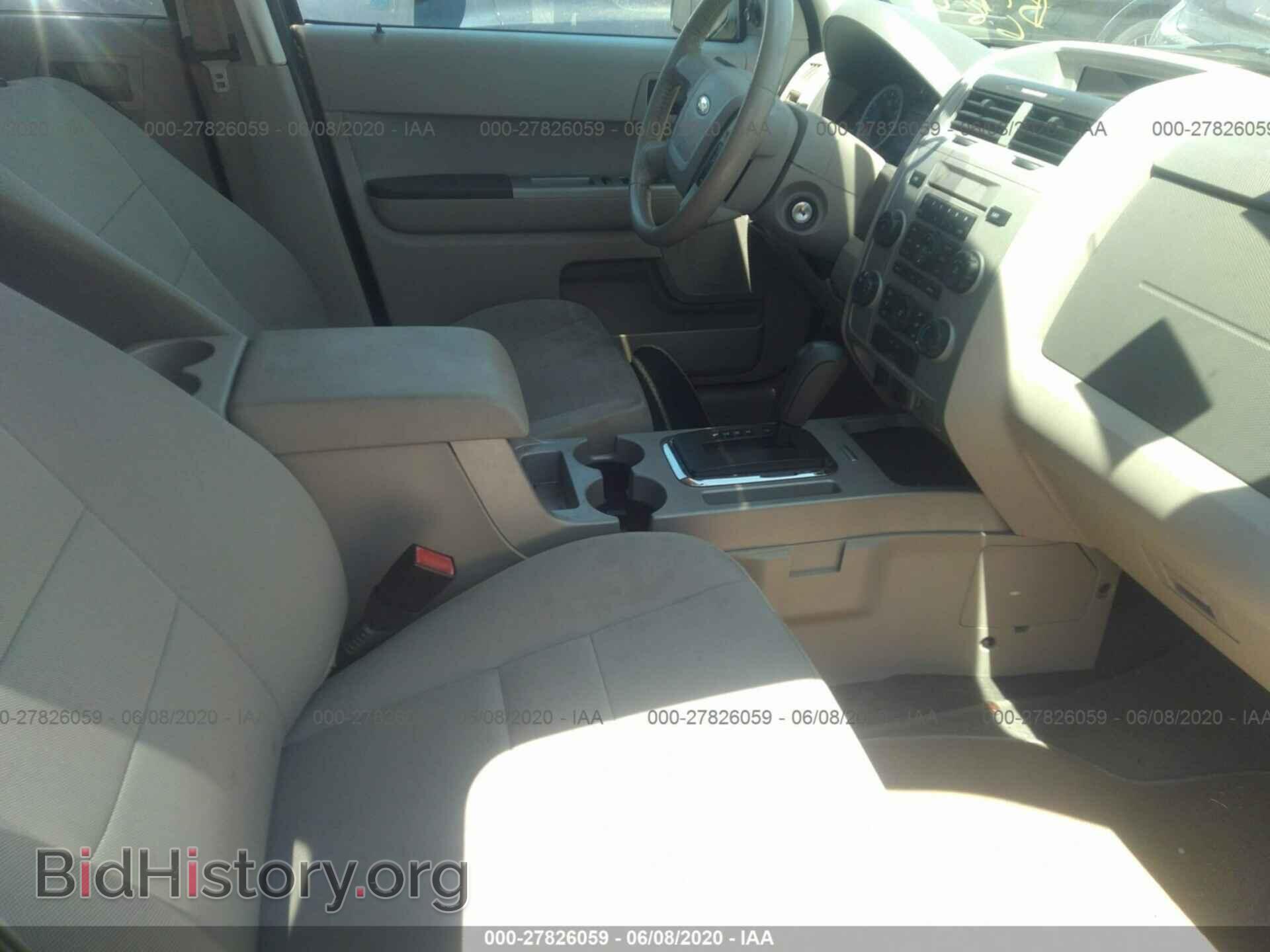 2011 FORD ESCAPE - VIN: 1FMCU0D72BKC61299 - Фото 5