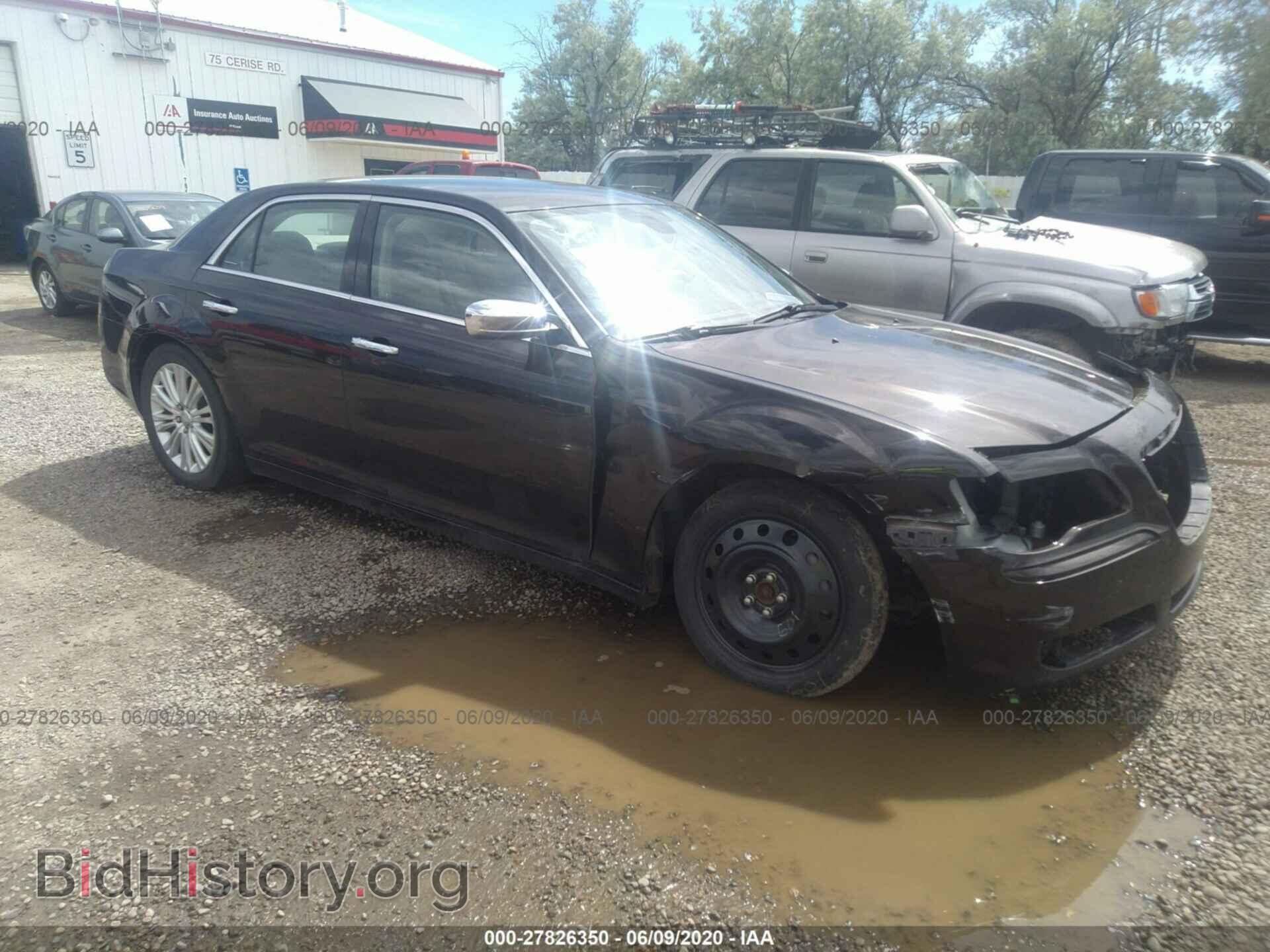 Фотография 2C3CCAKT2CH241323 - CHRYSLER 300 2012
