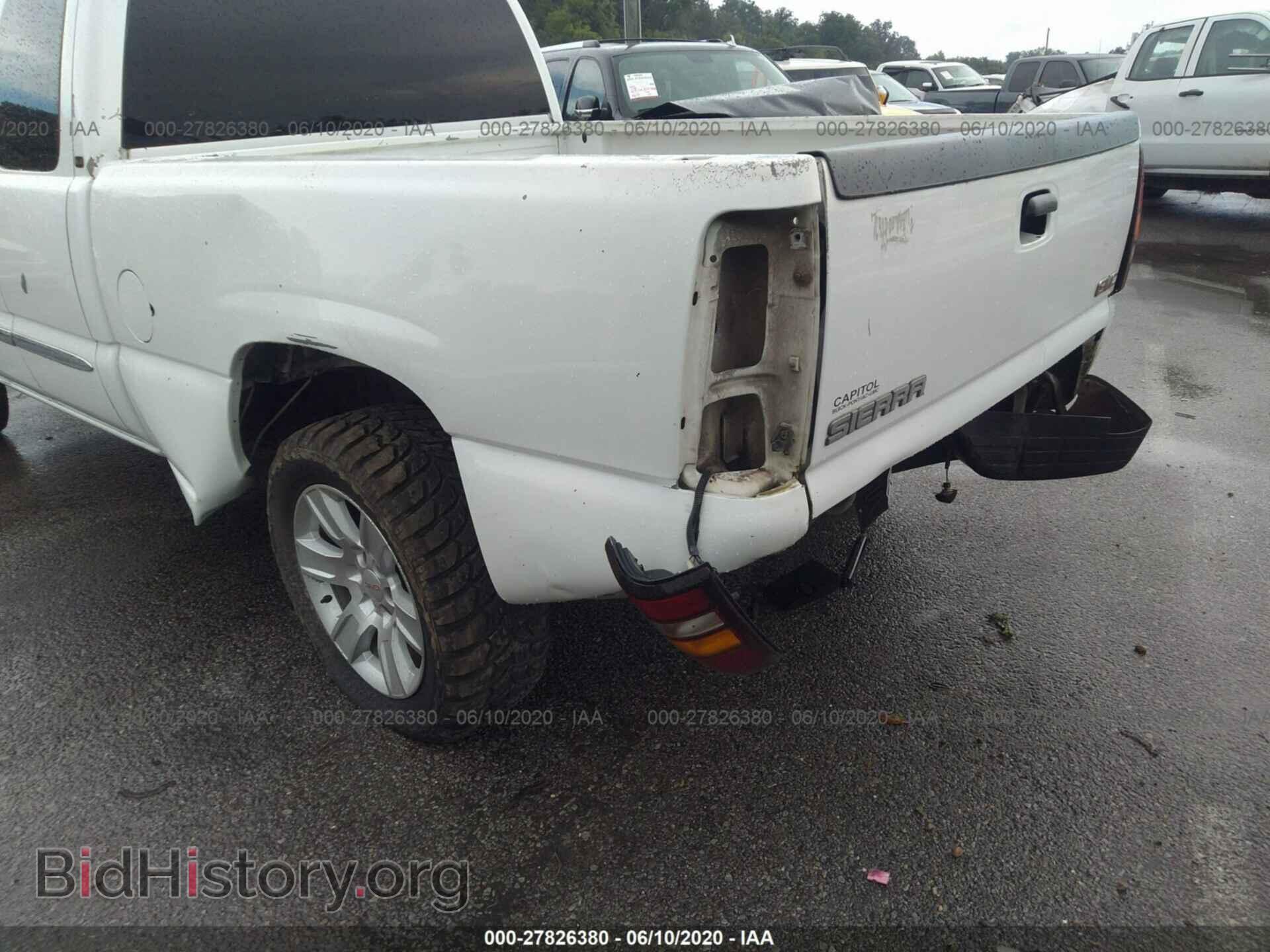 2004 GMC NEW SIERRA - VIN: 2GTEC19V641105699 - Фото 6
