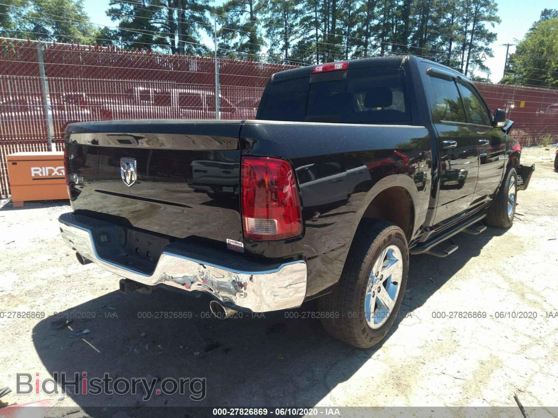 2010 DODGE RAM 1500 - VIN: 1D7RB1CT0AS182002 - Photo 4