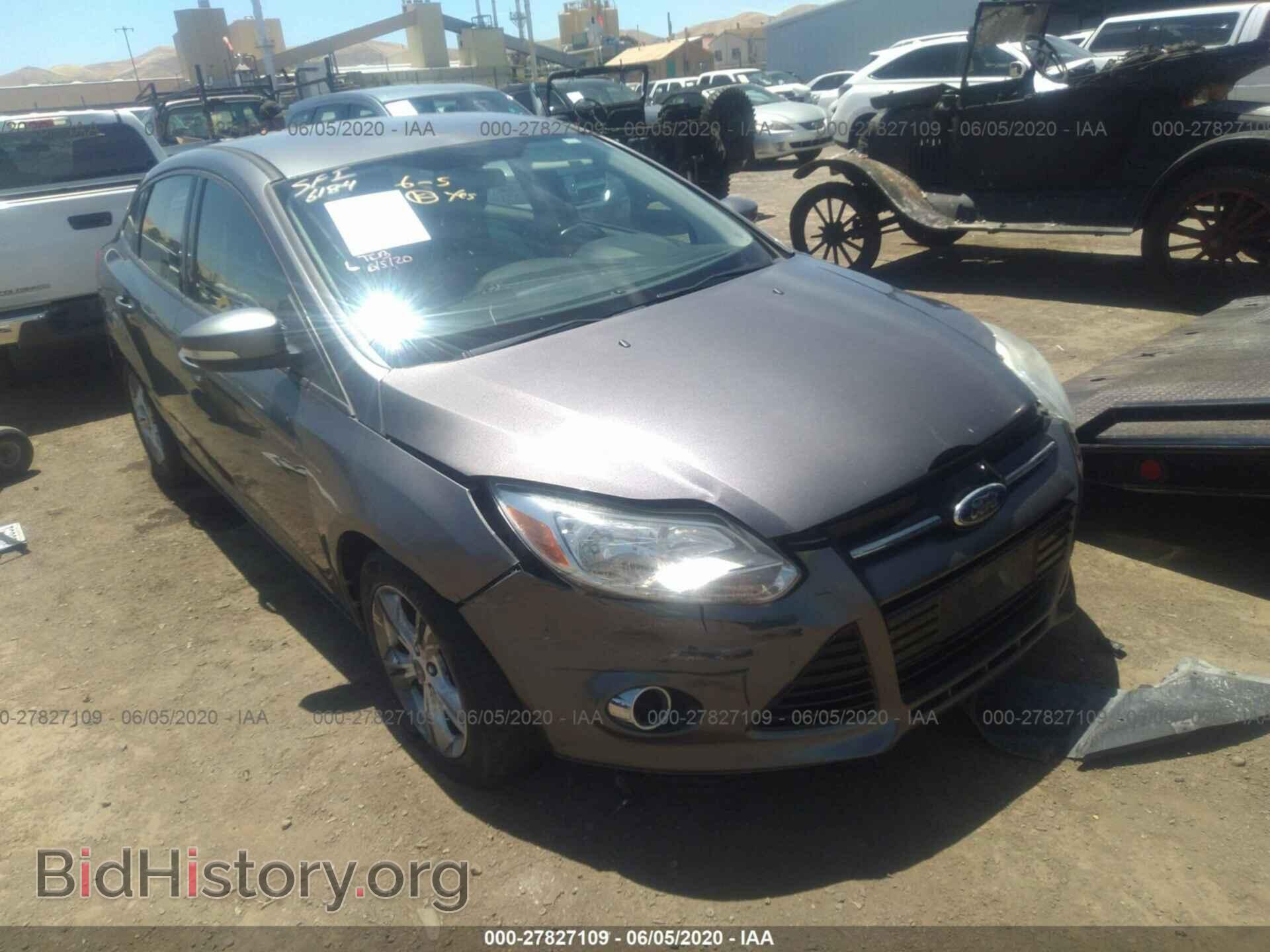 Photo 1FAHP3F29CL140081 - FORD FOCUS 2012