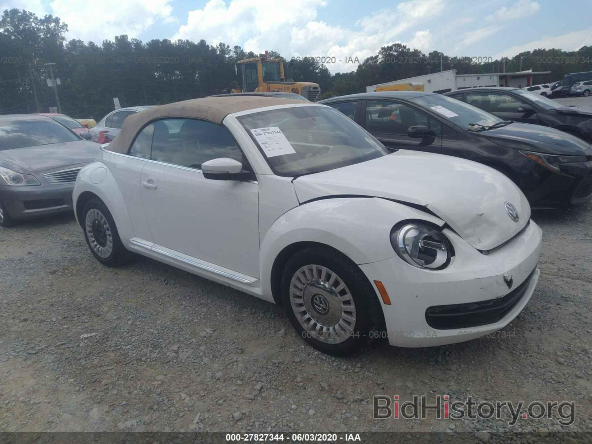 Photo 3VW5X7AT9DM826722 - VOLKSWAGEN BEETLE 2013