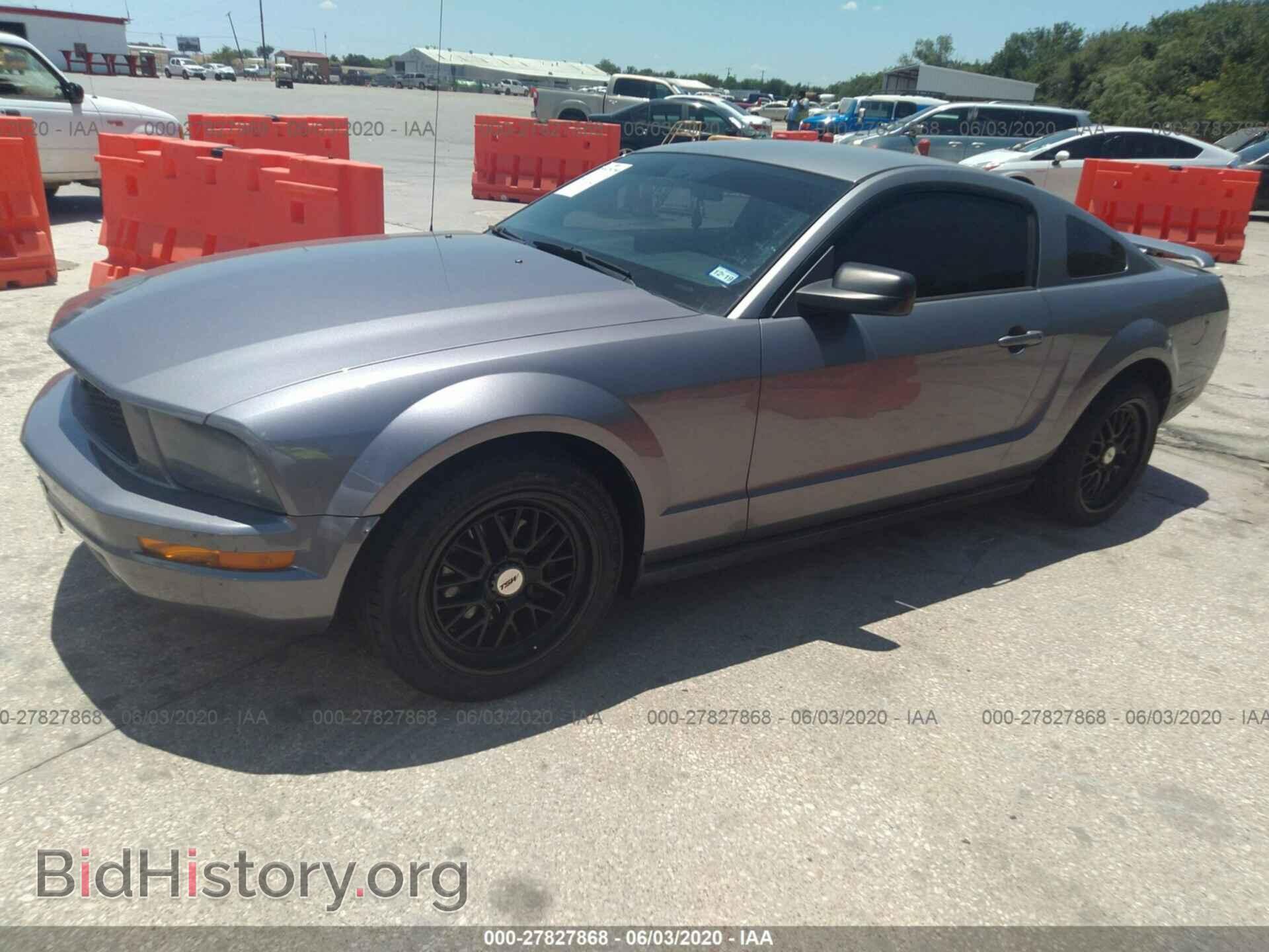 2006 FORD MUSTANG - VIN: 1ZVFT80N165105764 - Фото 2
