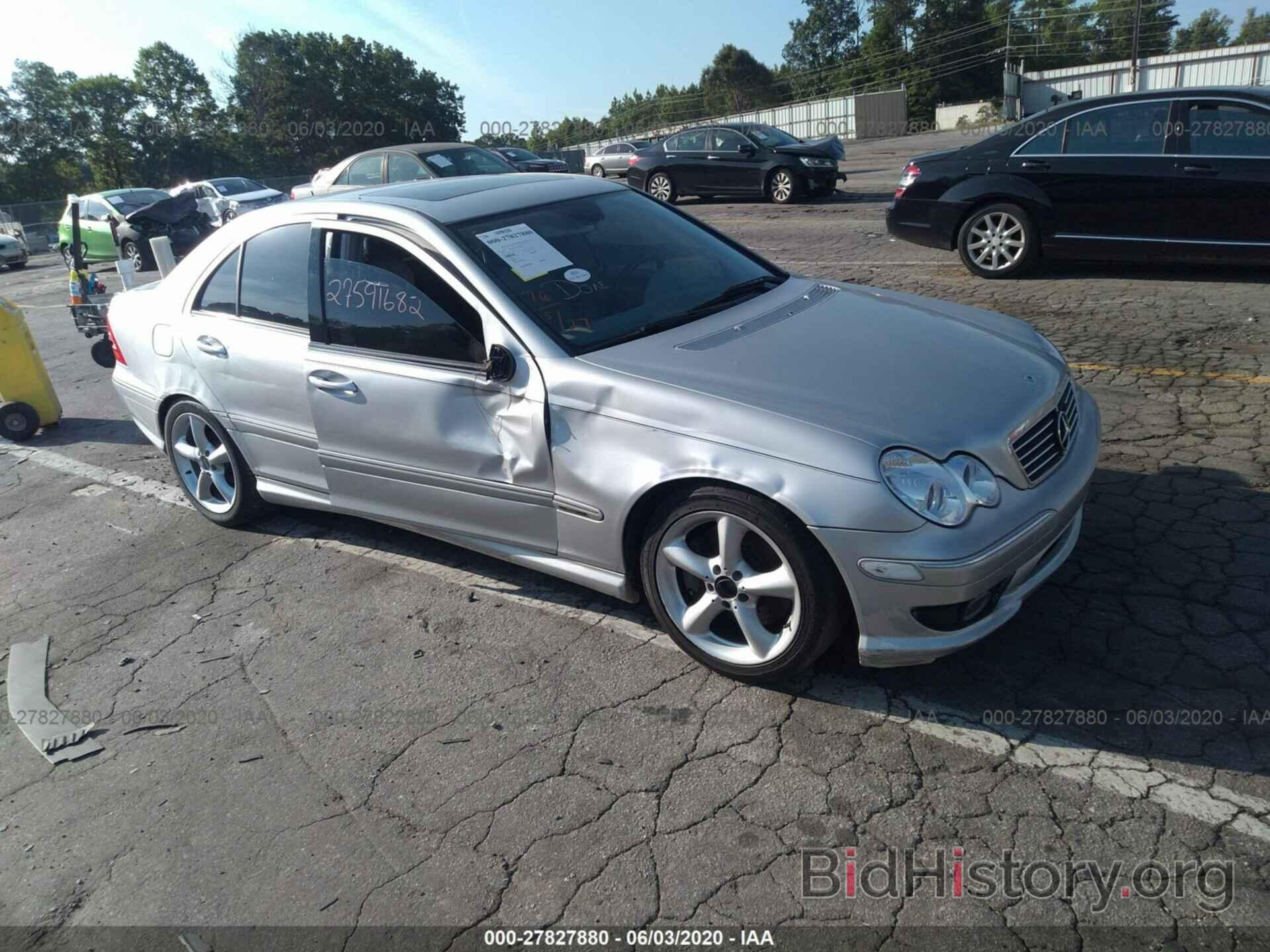 Photo WDBRF64J75F607110 - MERCEDES-BENZ C 2005