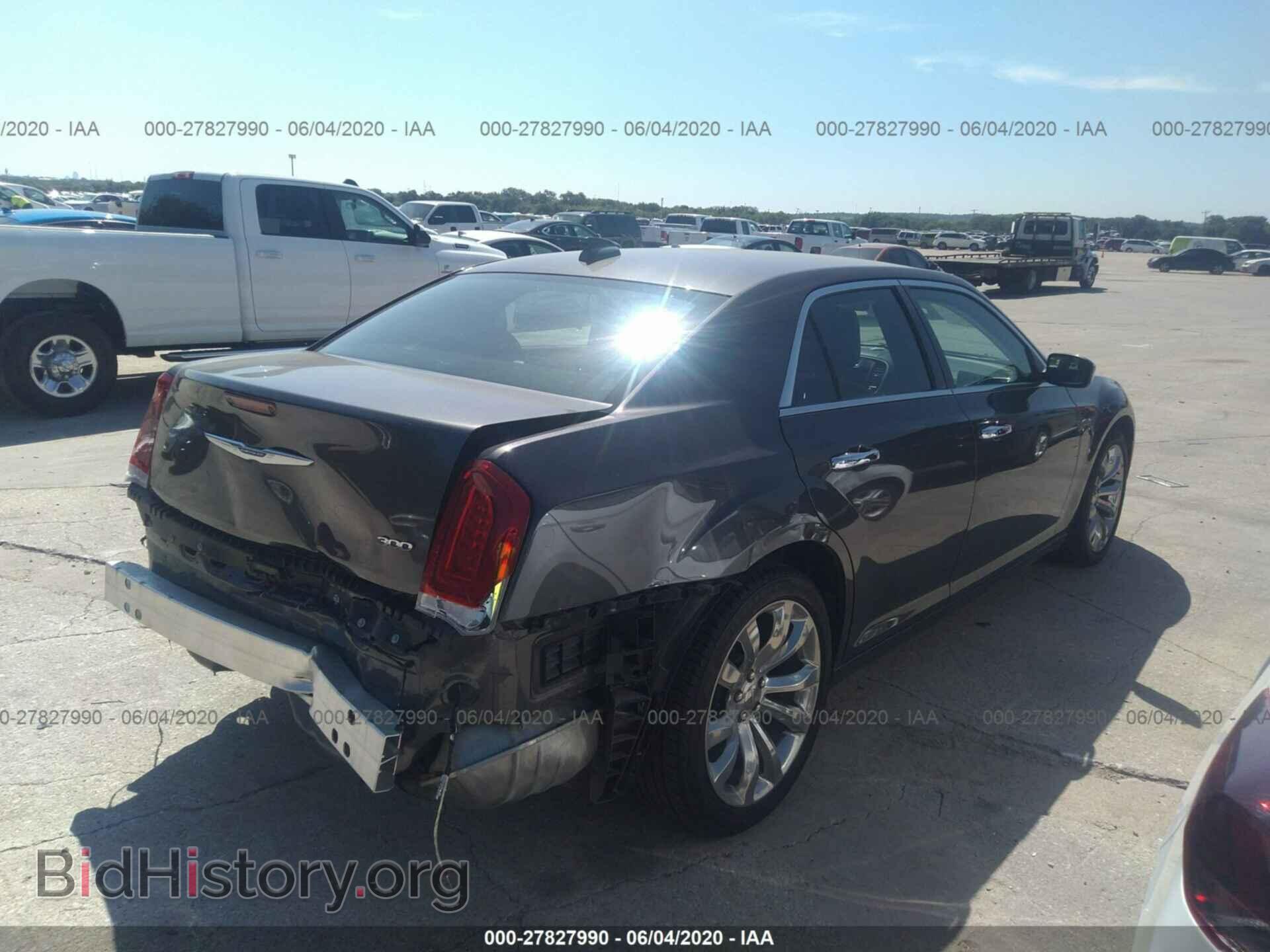 2019 CHRYSLER 300 - VIN: 2C3CCAEG1KH698184 - Фото 4