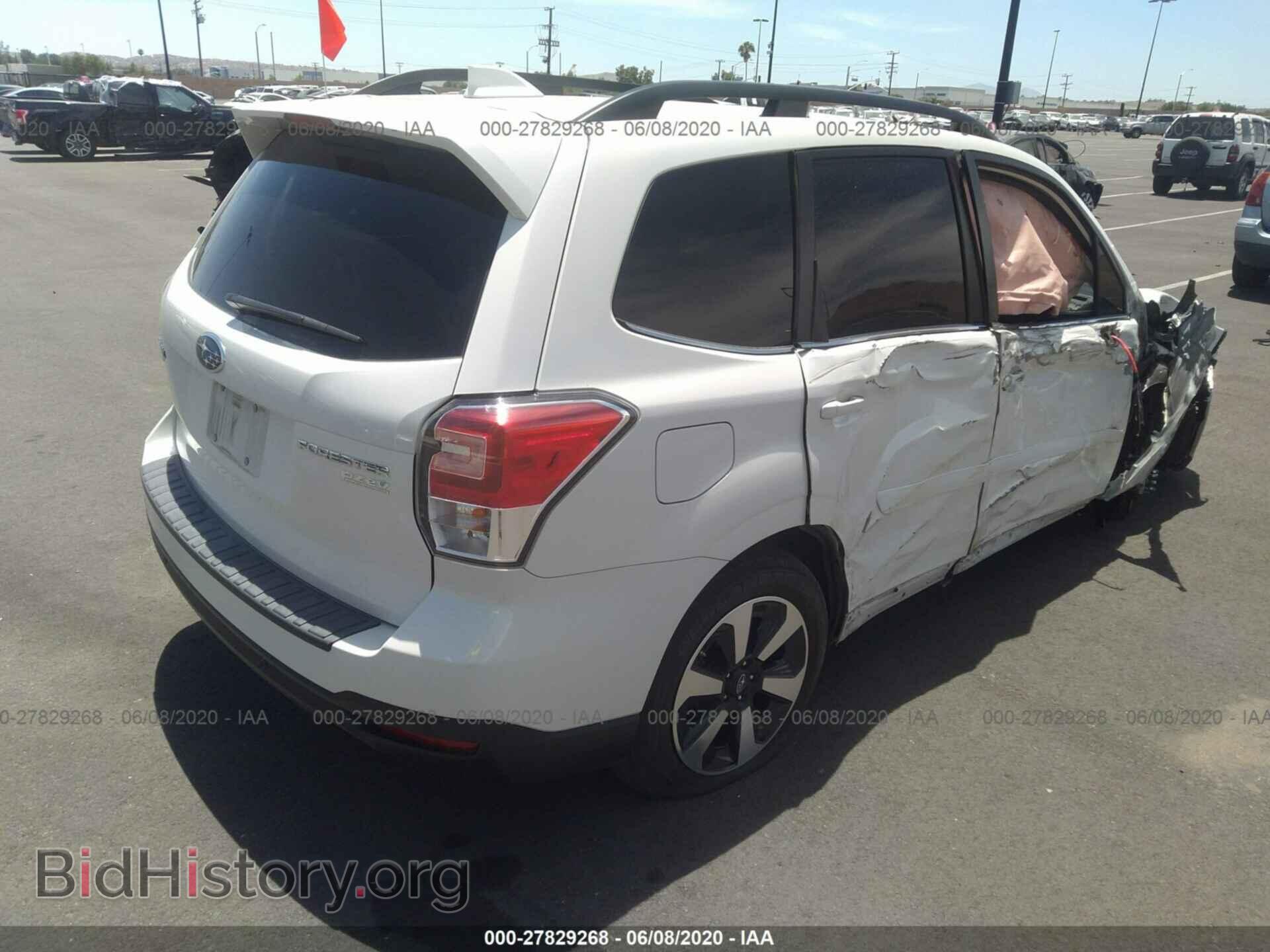 2017 SUBARU FORESTER - VIN: JF2SJARC4HH466005 - Фото 4