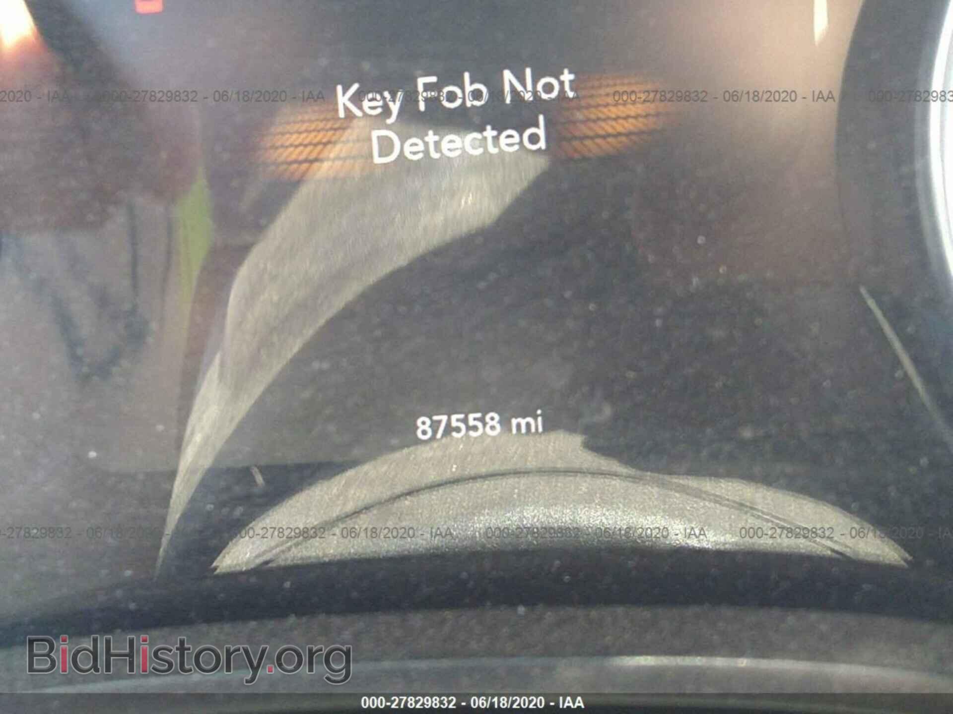 2016 DODGE CHALLENGER - VIN: 2C3CDZAG1GH124886 - Фото 7