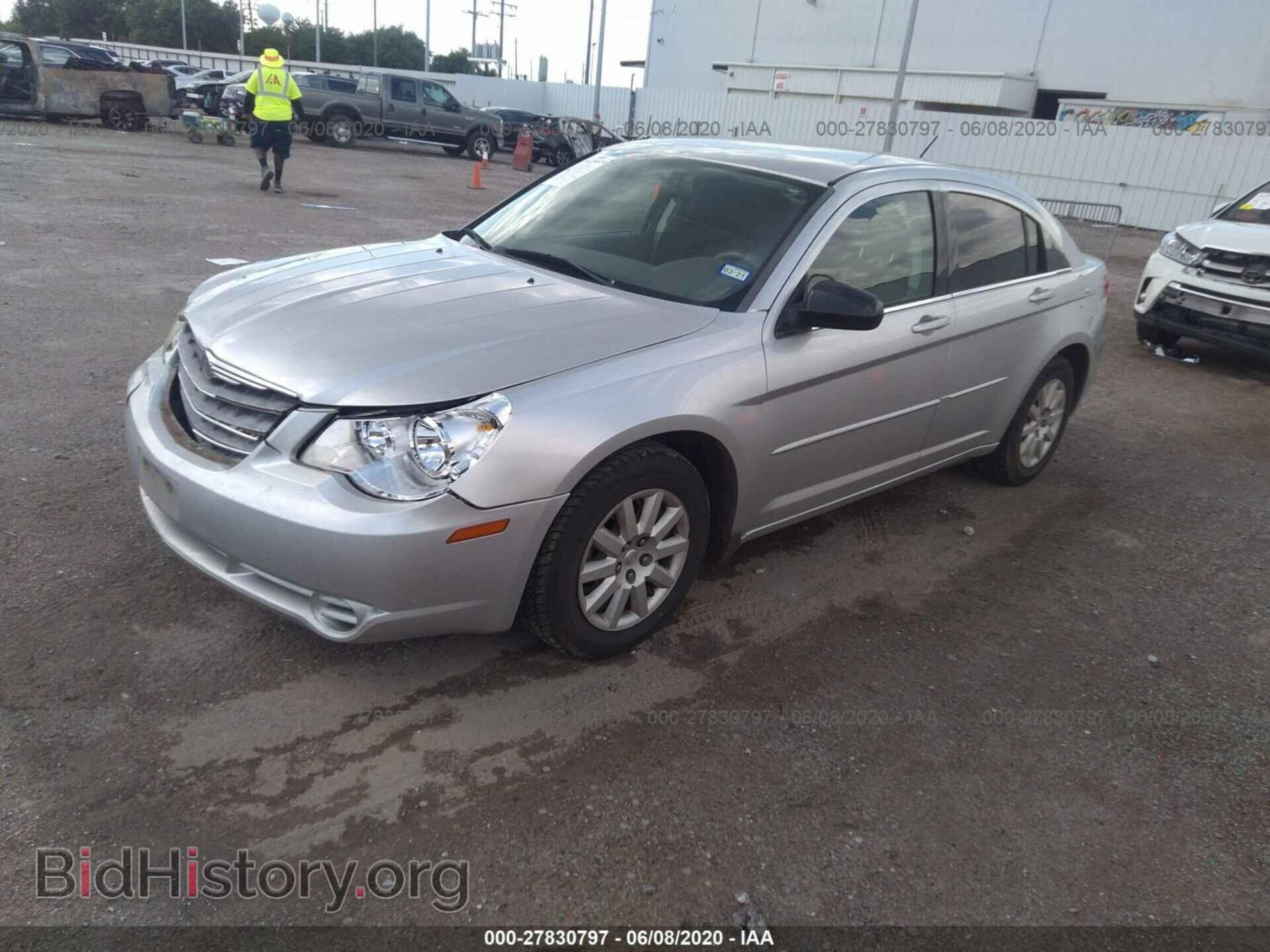 2008 CHRYSLER SEBRING - VIN: 1C3LC46K88N165575 - Фото 2