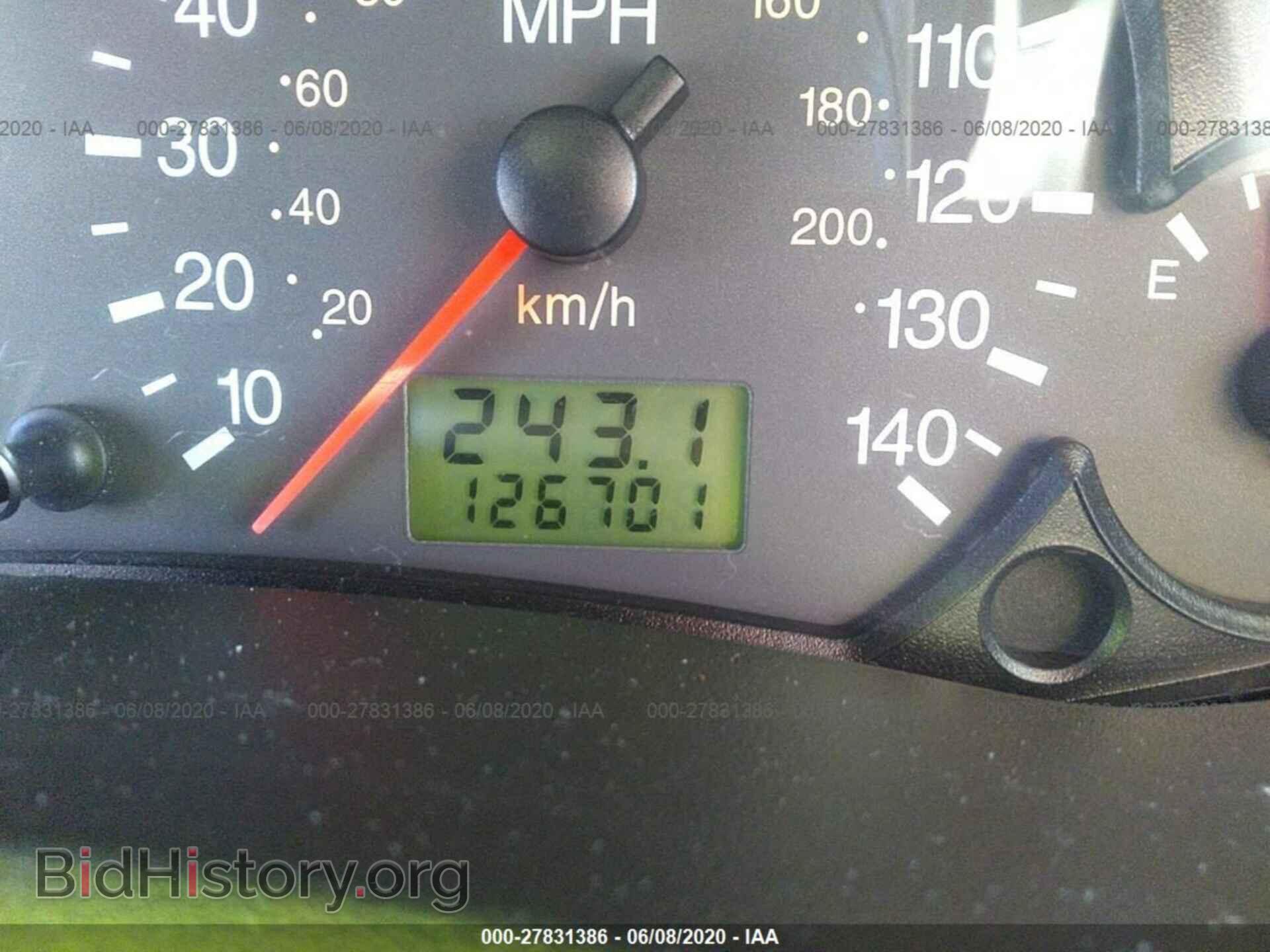 2005 FORD FOCUS - VIN: 3FAFP37N55R120074 - Фото 7