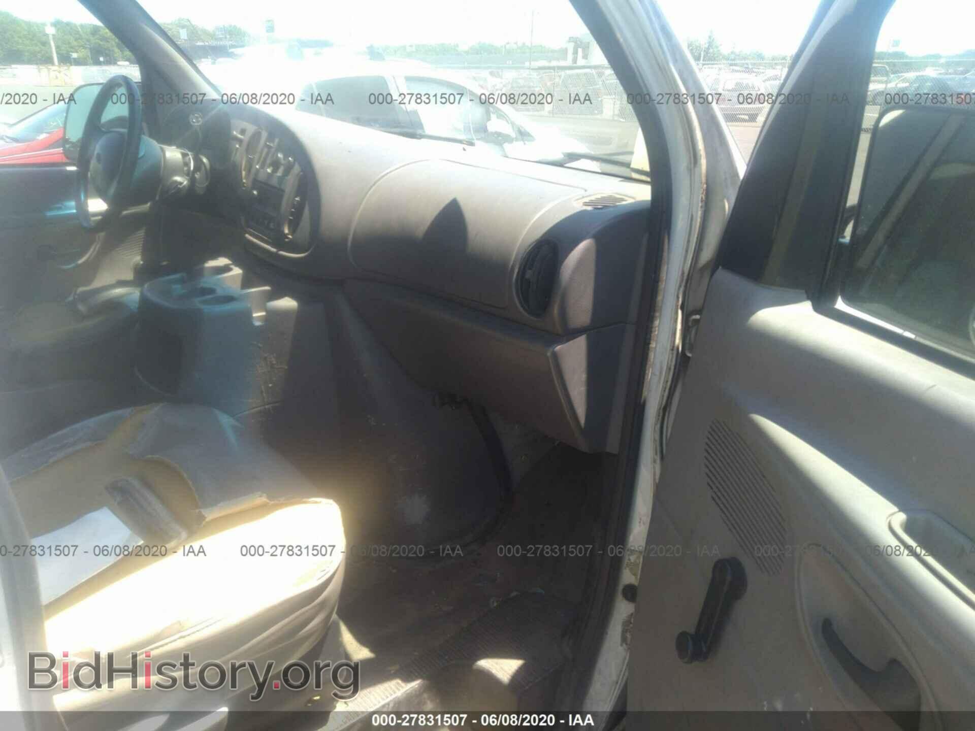 2000 FORD ECONOLINE - VIN: 1FTNE24L8YHA45448 - Фото 5