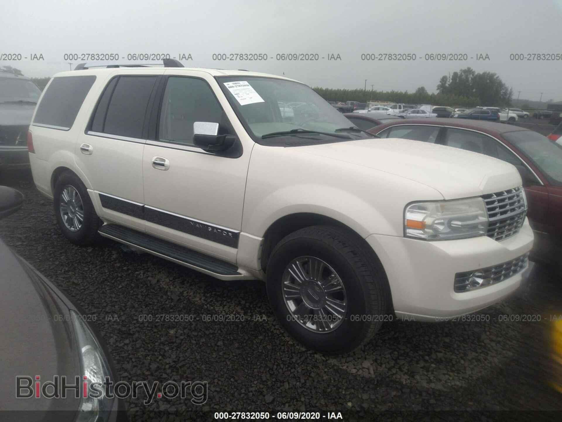 Фотография 5LMFU28527LJ18210 - LINCOLN NAVIGATOR 2007