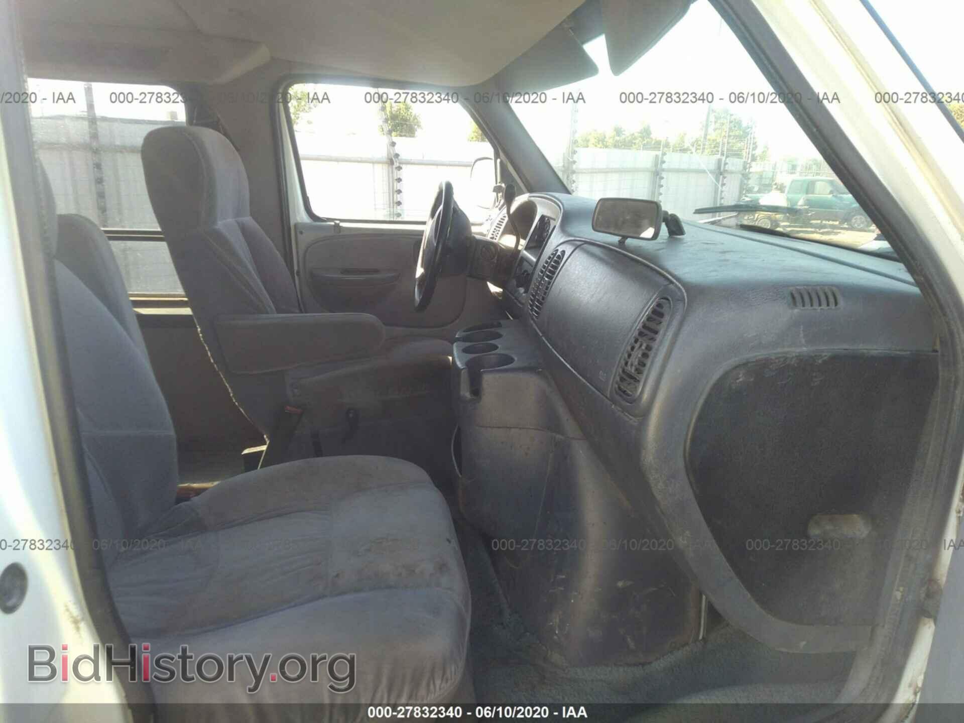 2000 DODGE RAM VAN - VIN: 2B6HB11X7YK129883 - Фото 5