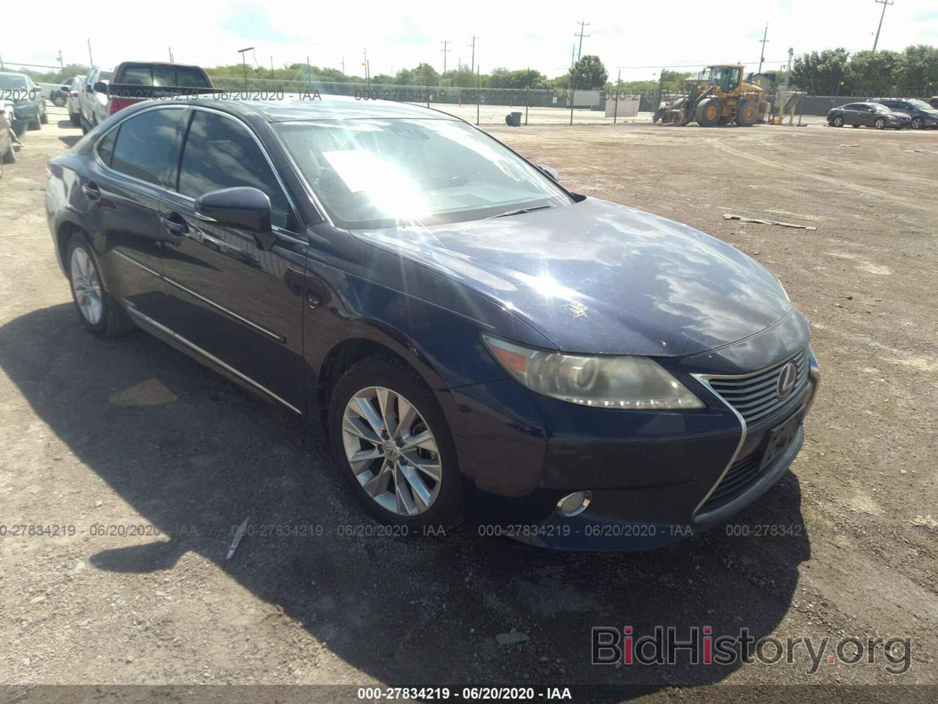 Photo JTHBW1GG9D2004833 - LEXUS ES 300H 2013