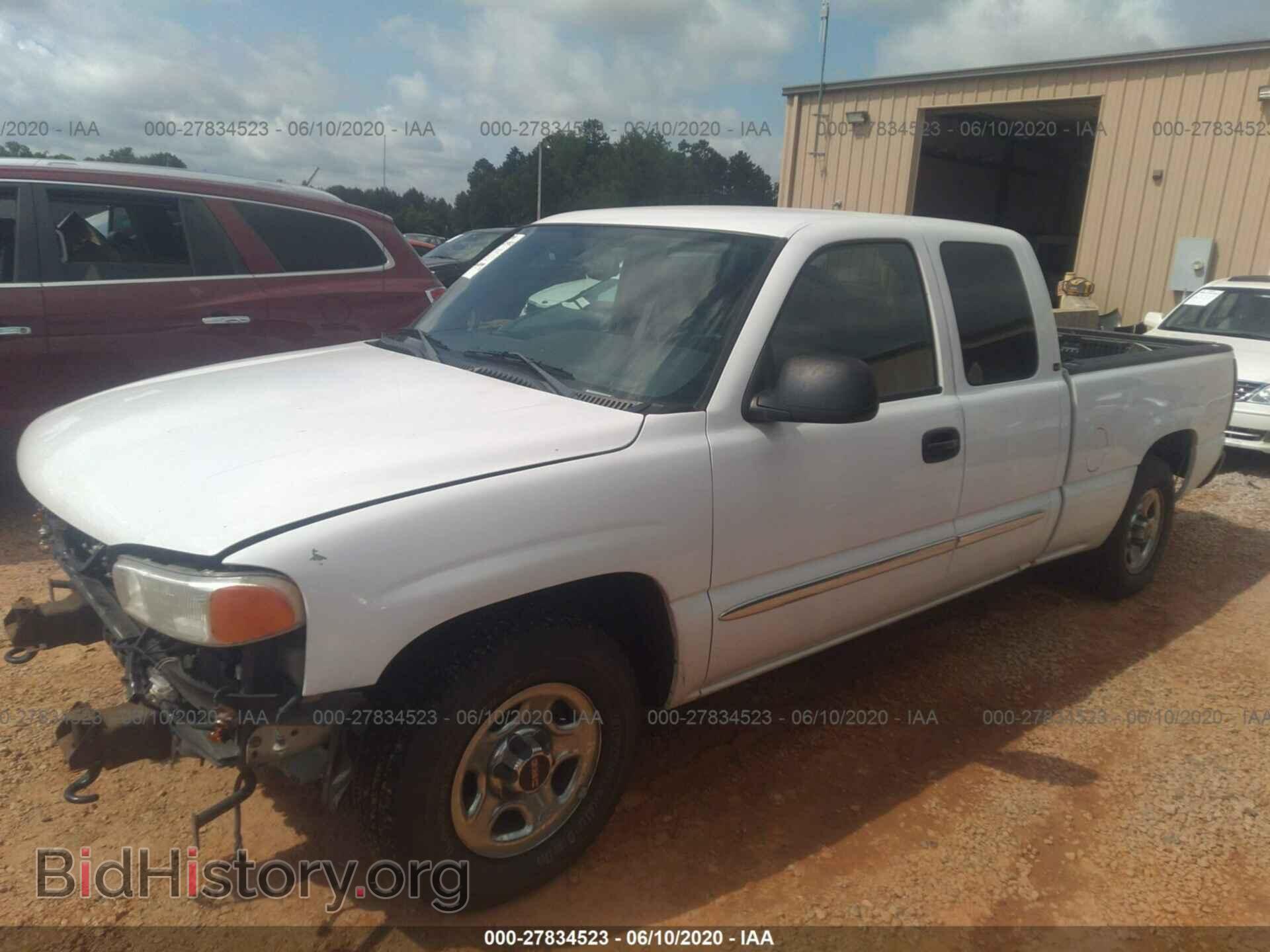 2004 GMC NEW SIERRA - VIN: 2GTEC19VX41338372 - Фото 2