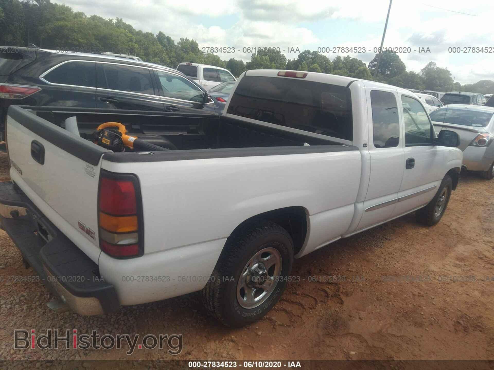 2004 GMC NEW SIERRA - VIN: 2GTEC19VX41338372 - Фото 4