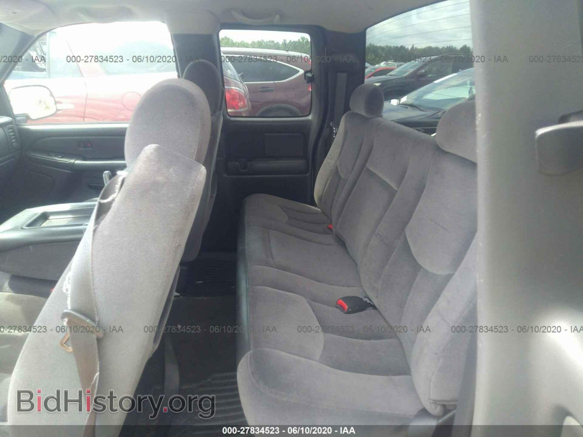 2004 GMC NEW SIERRA - VIN: 2GTEC19VX41338372 - Фото 8