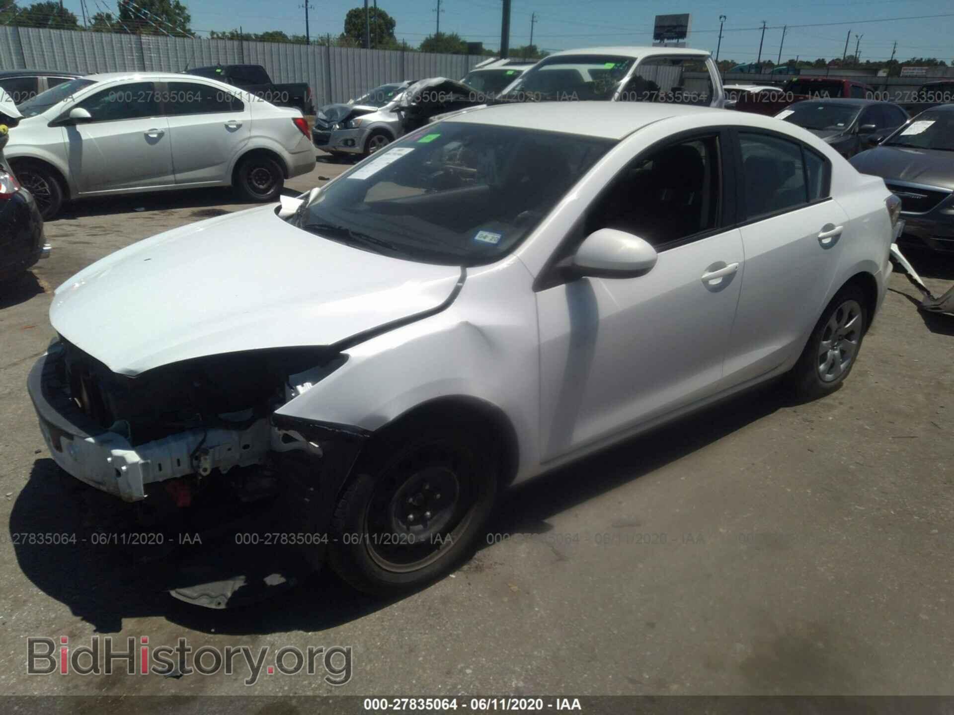 2013 MAZDA MAZDA3 - VIN: JM1BL1TF5D1754761 - Фото 2