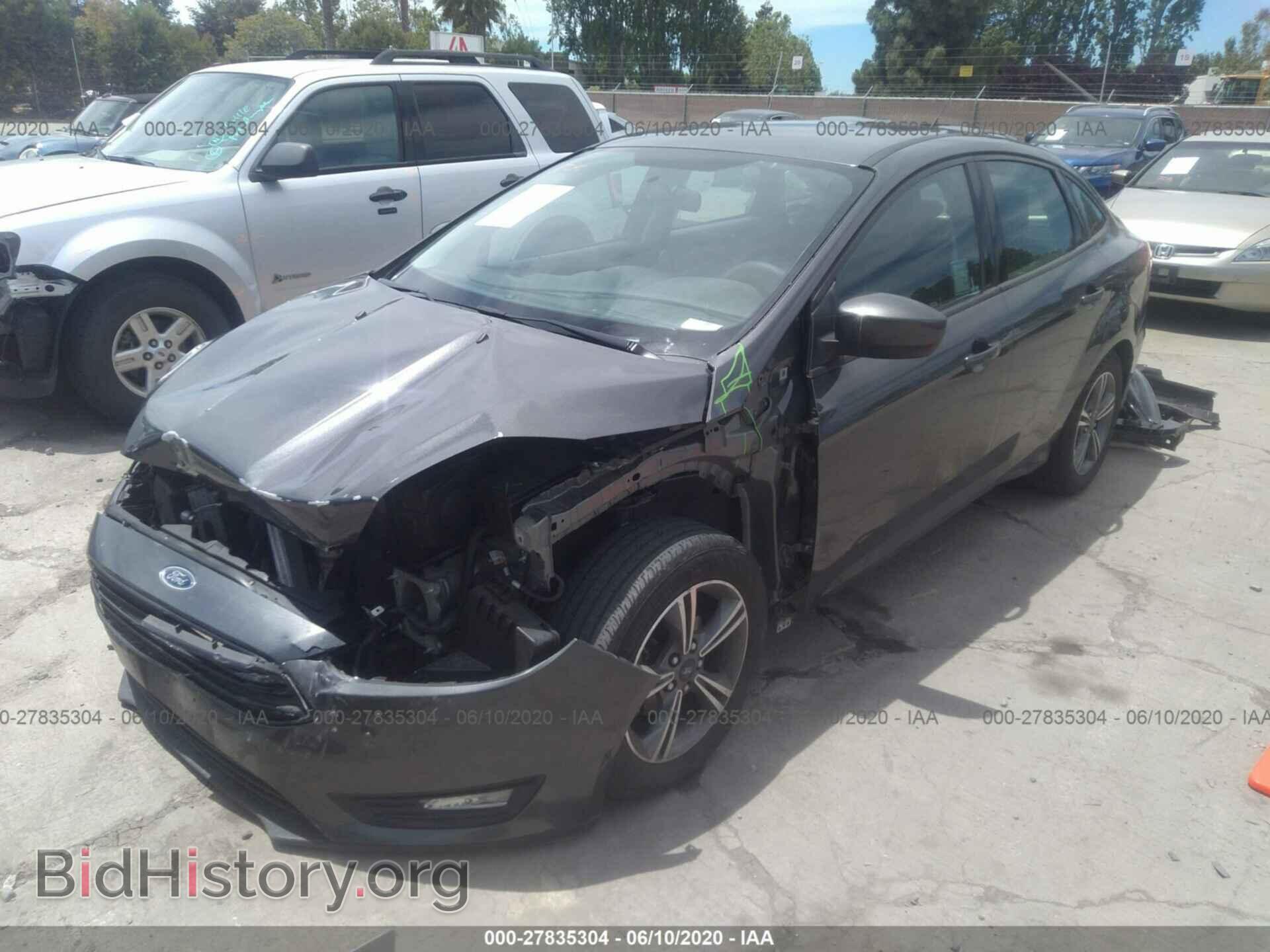 2018 FORD FOCUS - VIN: 1FADP3FE8JL271122 - Photo 2