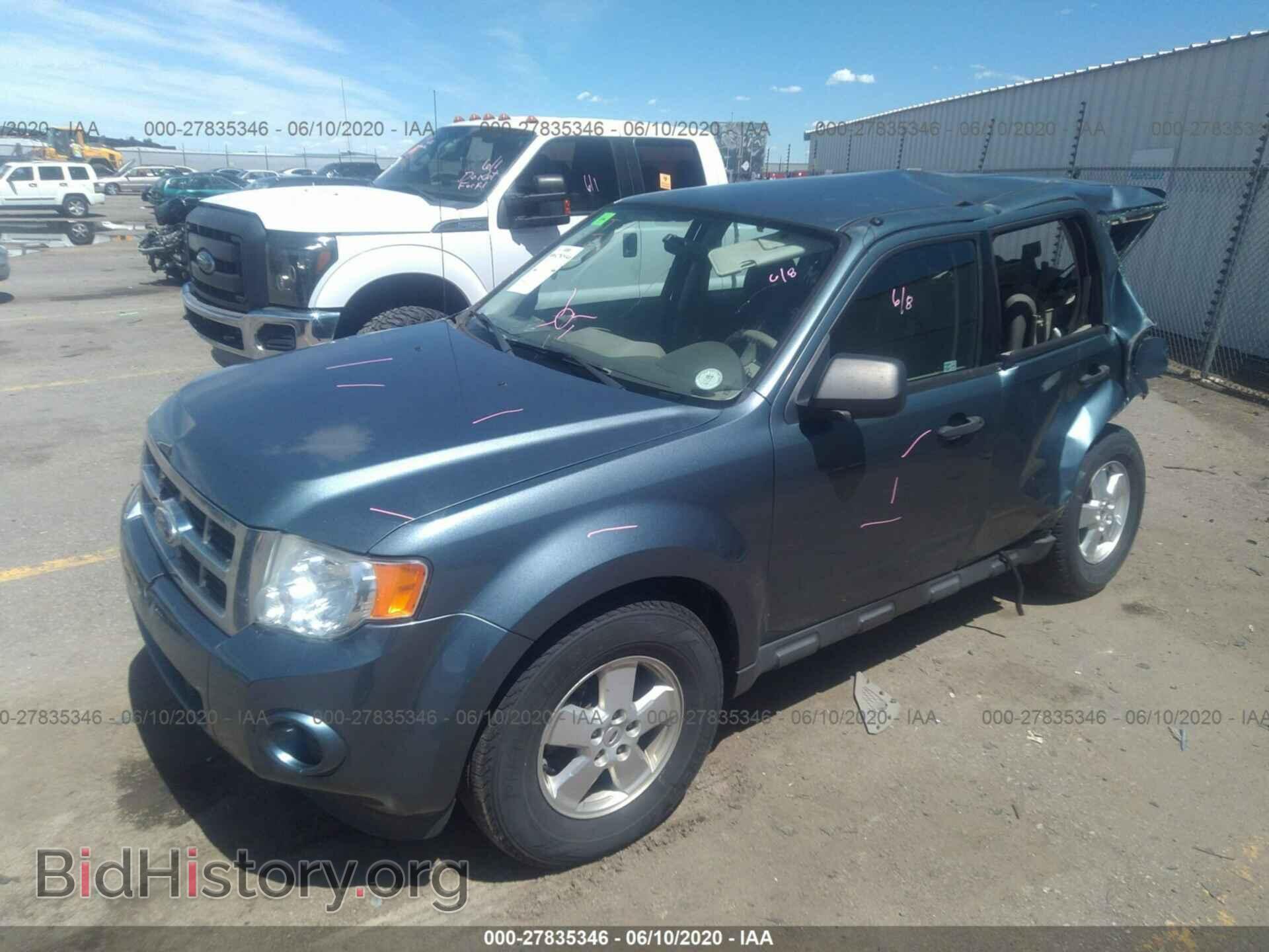2011 FORD ESCAPE - VIN: 1FMCU9C71BKA92785 - Фото 2
