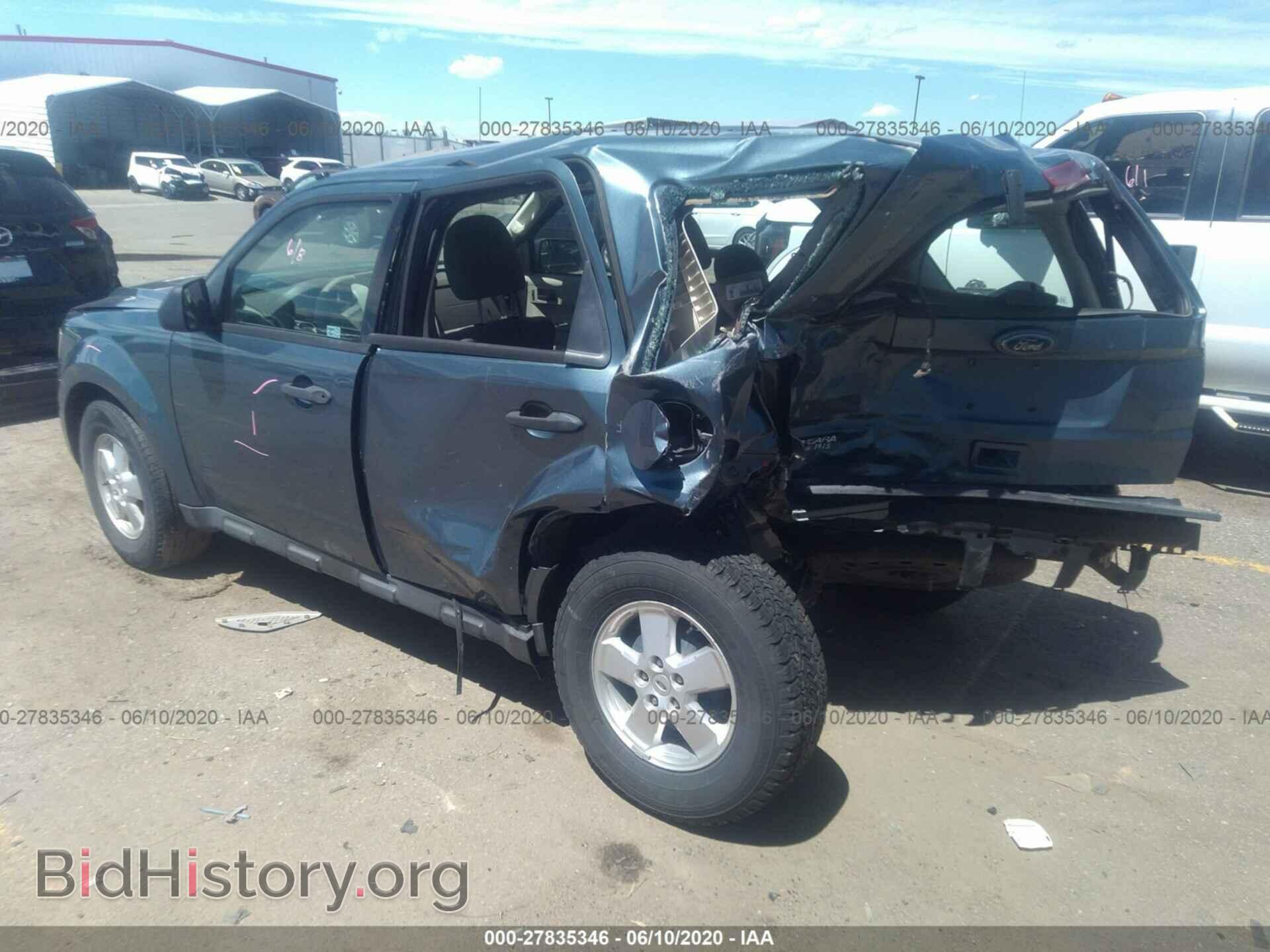 2011 FORD ESCAPE - VIN: 1FMCU9C71BKA92785 - Фото 3