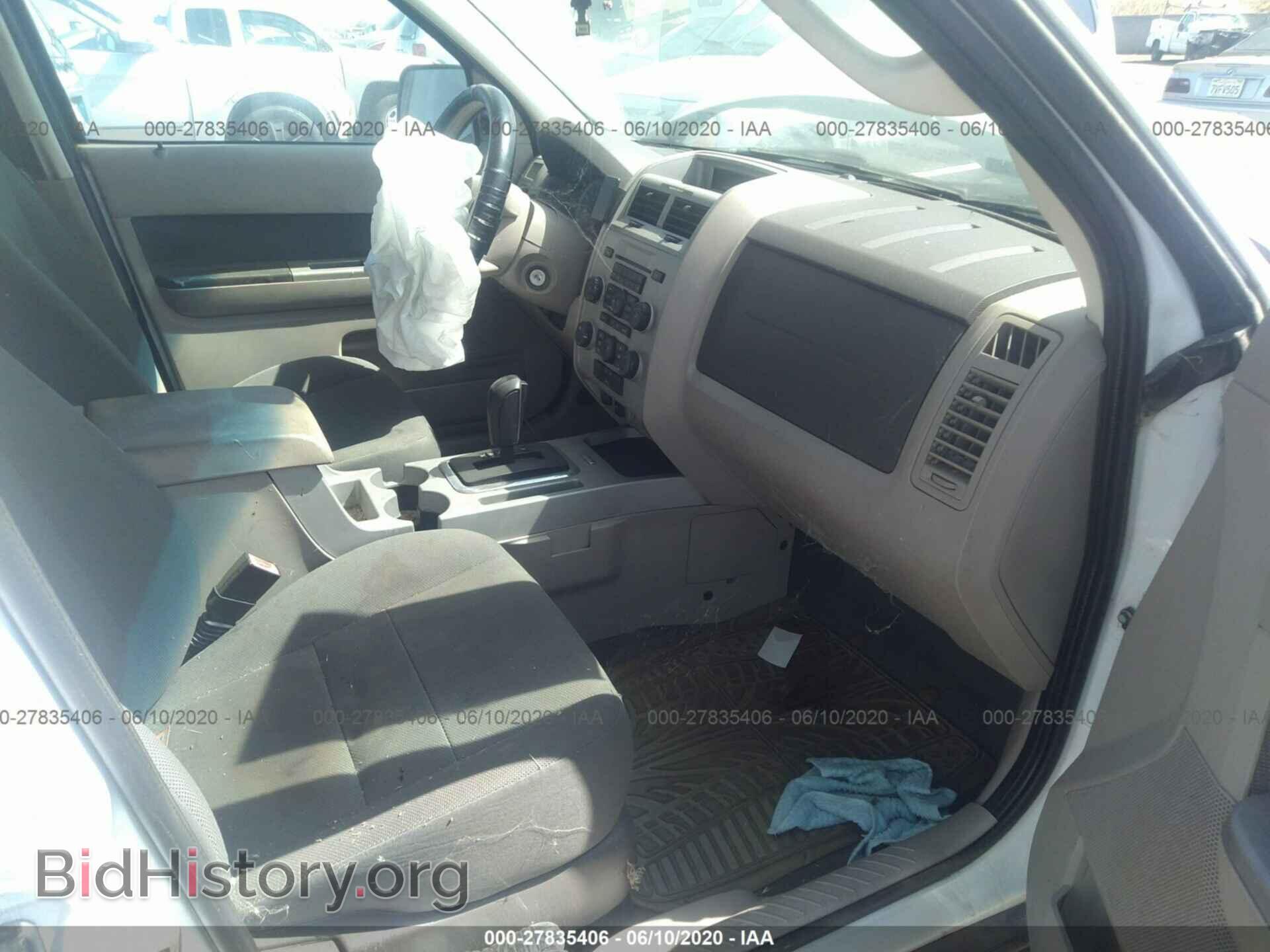 2009 FORD ESCAPE - VIN: 1FMCU03G39KA38457 - Фото 5