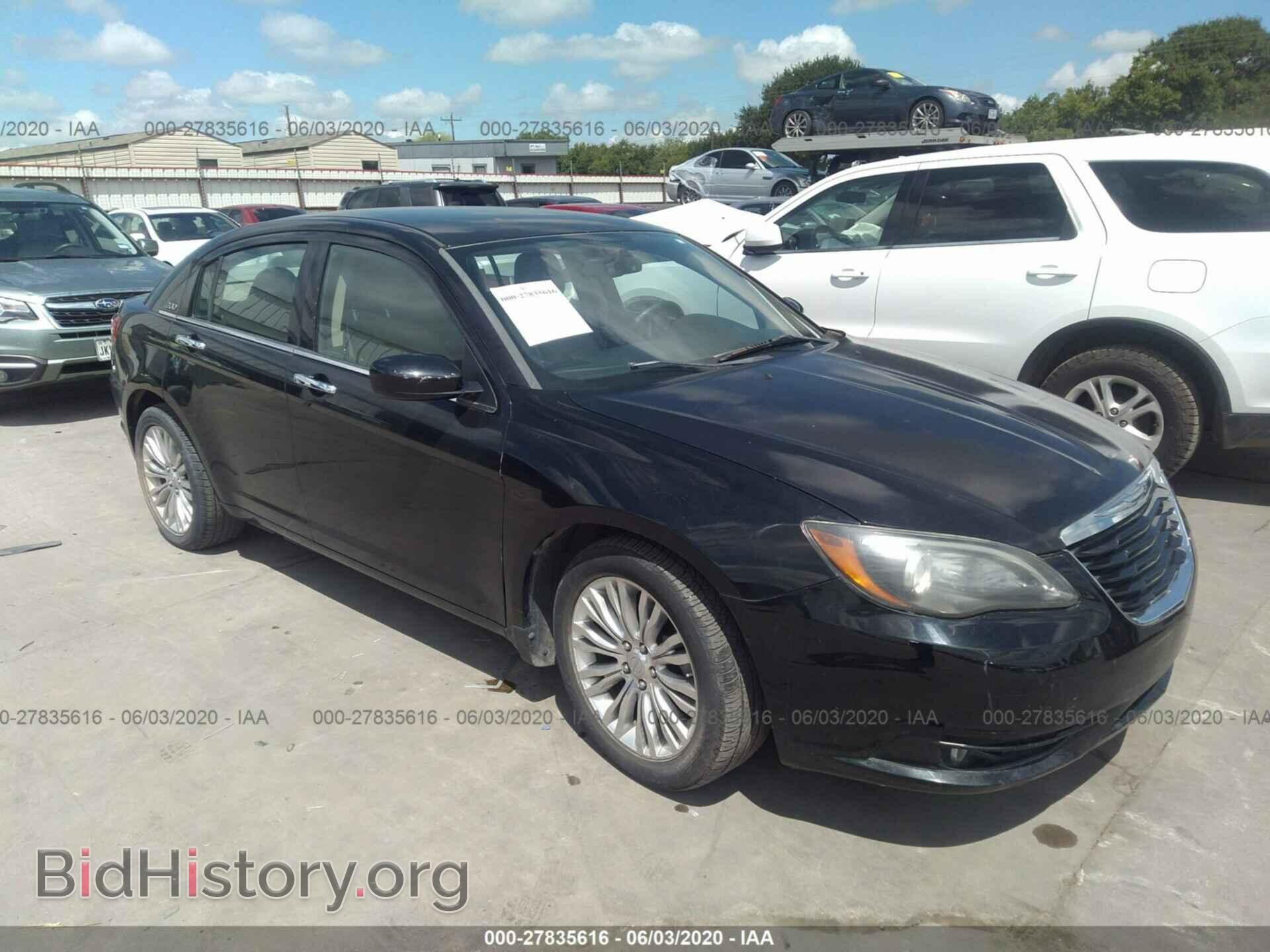 Photo 1C3BC2FB8BN531221 - CHRYSLER 200 2011
