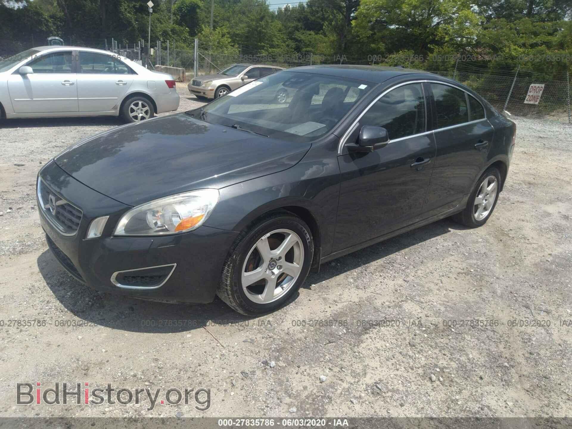 2012 VOLVO S60 - VIN: YV1622FS1C2127433 - Фото 2