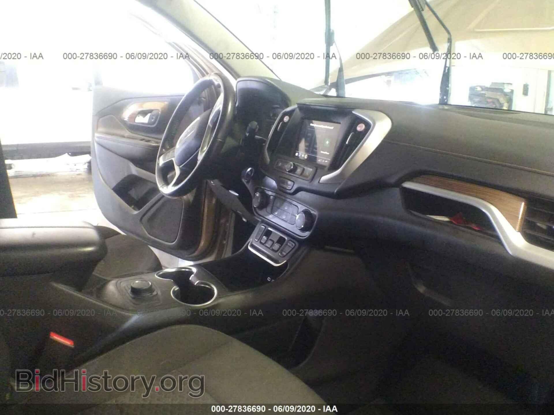 2018 GMC TERRAIN - VIN: 3GKALTEV2JL205698 - Photo 5