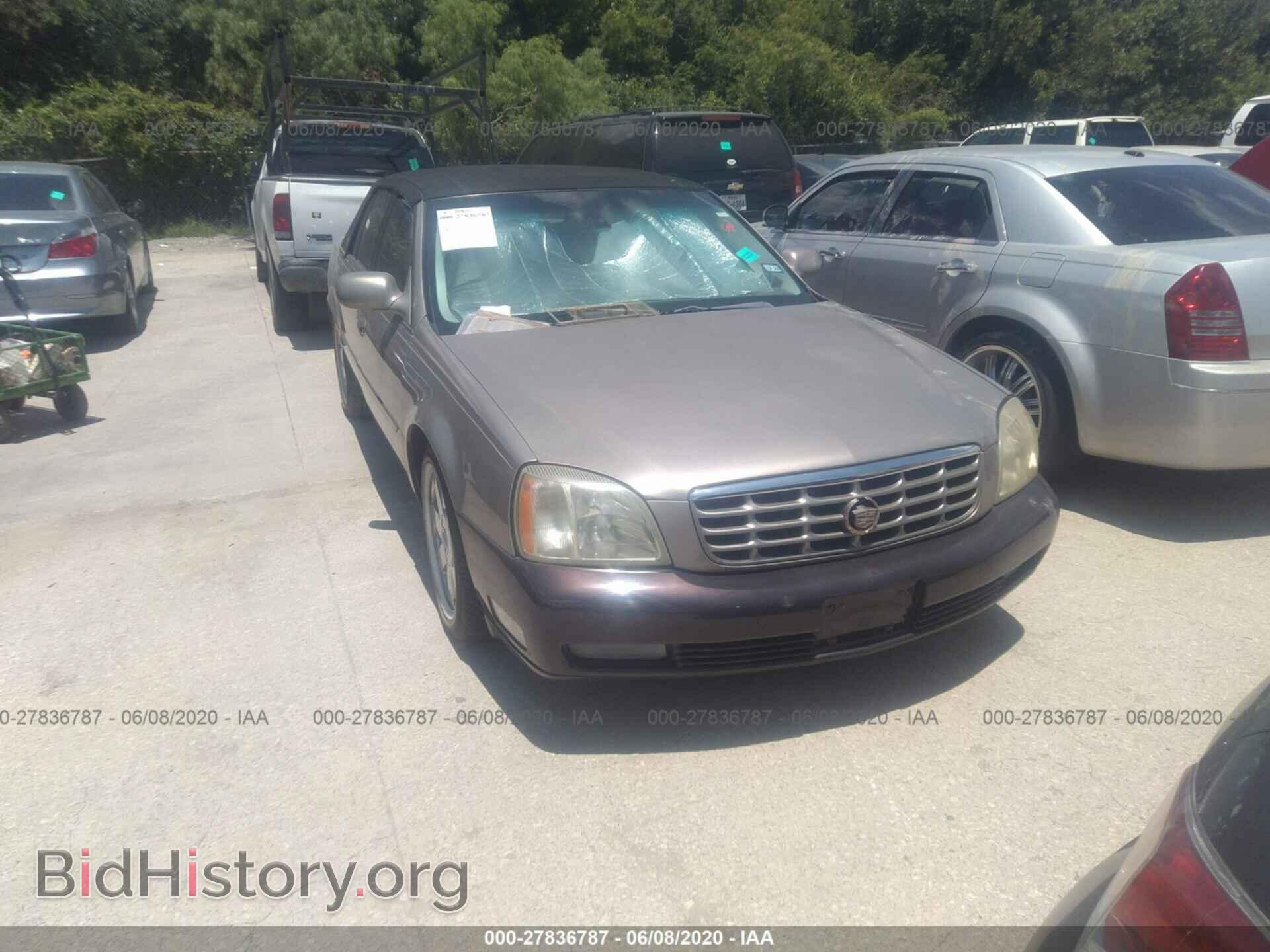 Photo 1G6KF57923U200676 - CADILLAC DEVILLE 2003