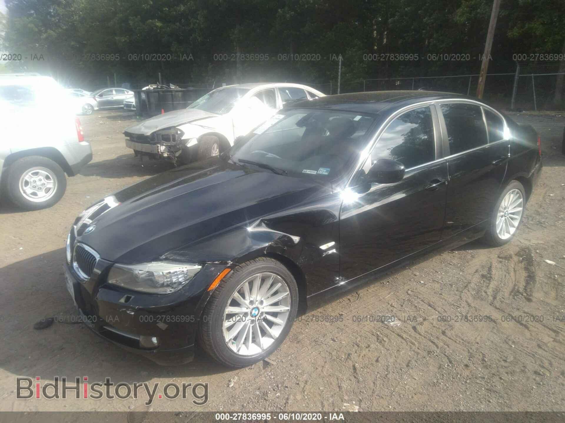 2011 BMW 335 - VIN: WBAPL5C53BA919351 - Фото 2