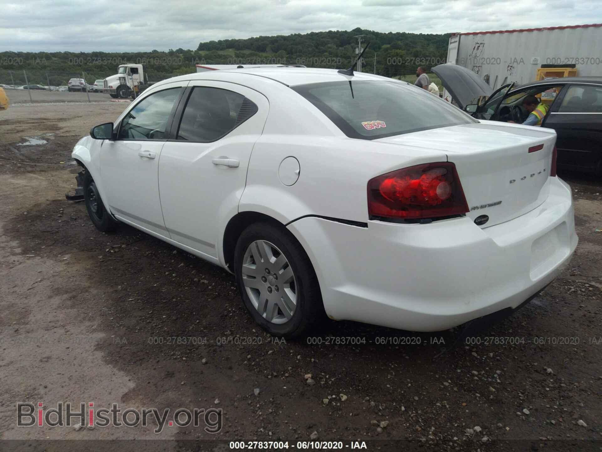 2011 DODGE AVENGER - VIN: 1B3BD4FB8BN608384 - Фото 3