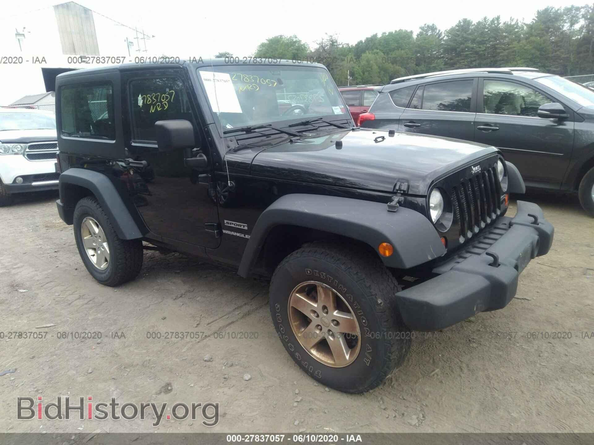 Фотография  - JEEP WRANGLER 2013