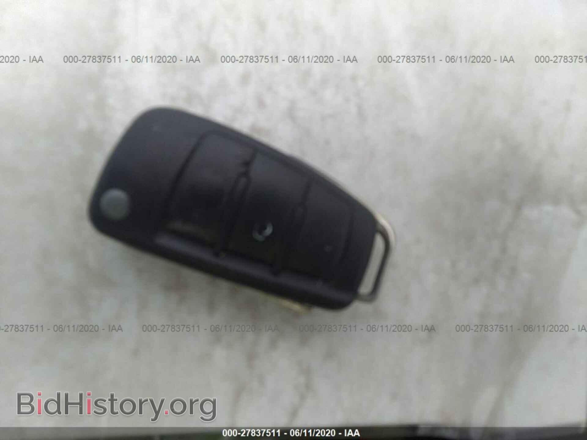 2005 AUDI A4 - VIN: WAUAF68E05A494414 - Фото 11