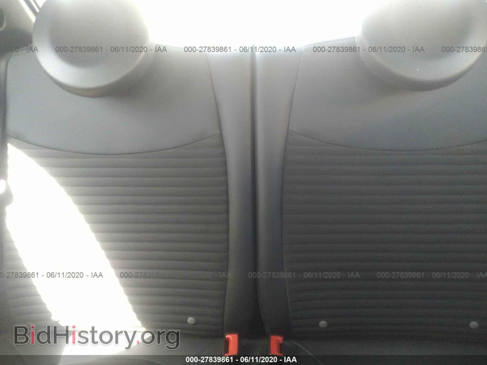2015 FIAT 500 - VIN: 3C3CFFBR0FT523464 - Photo 8