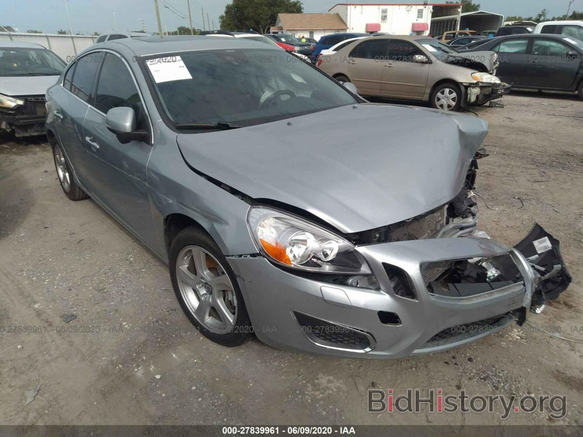 Photo YV1612FS8D2181686 - VOLVO S60 2013